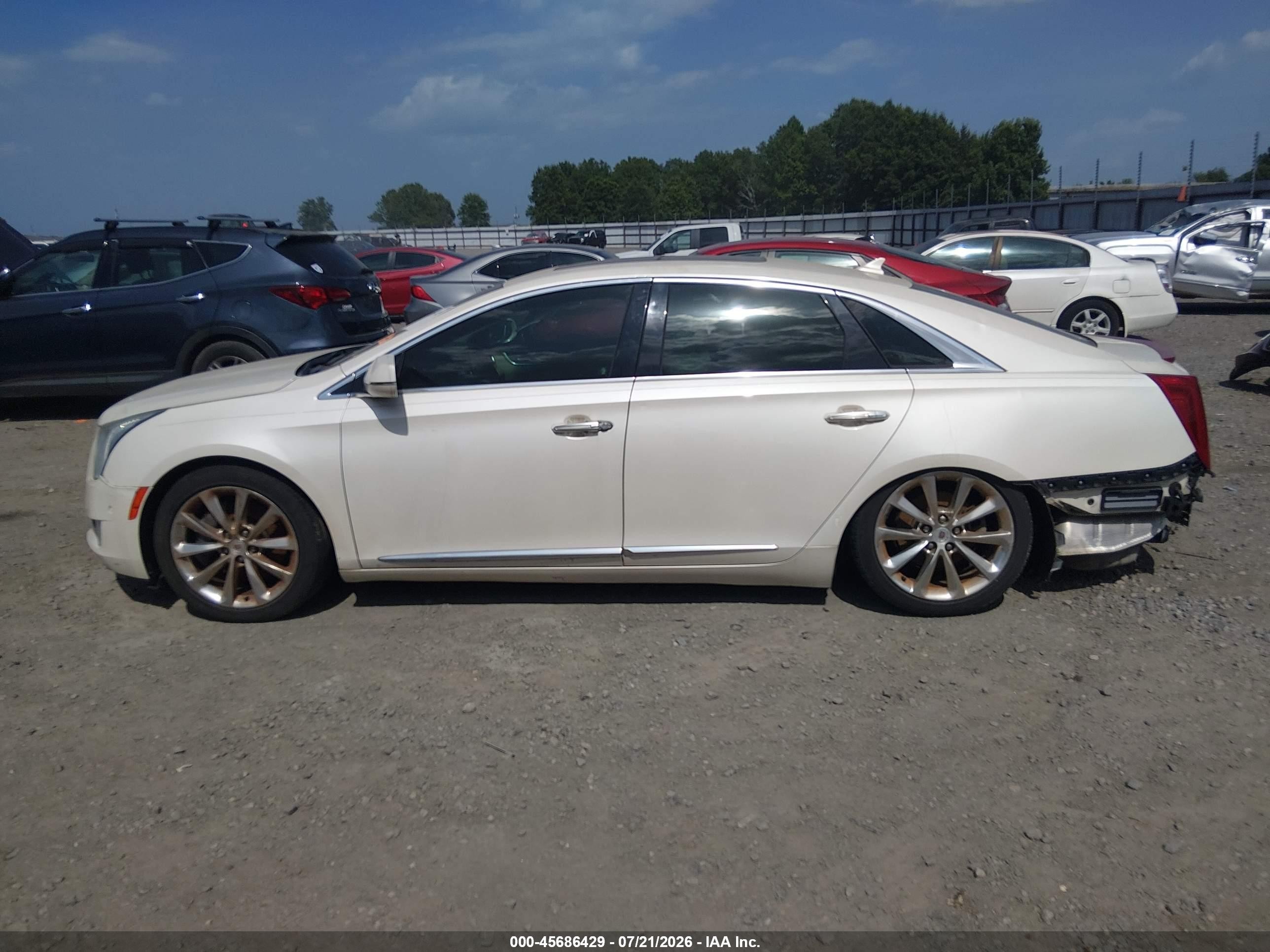 2014 Cadillac Xts Luxury White vin: 2G61M5S38E9277024