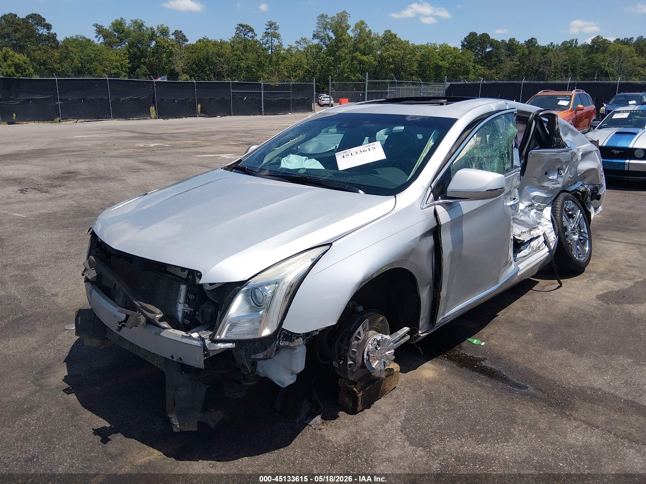 2014 Cadillac Xts Luxury Silver vin: 2G61M5S3XE9180097