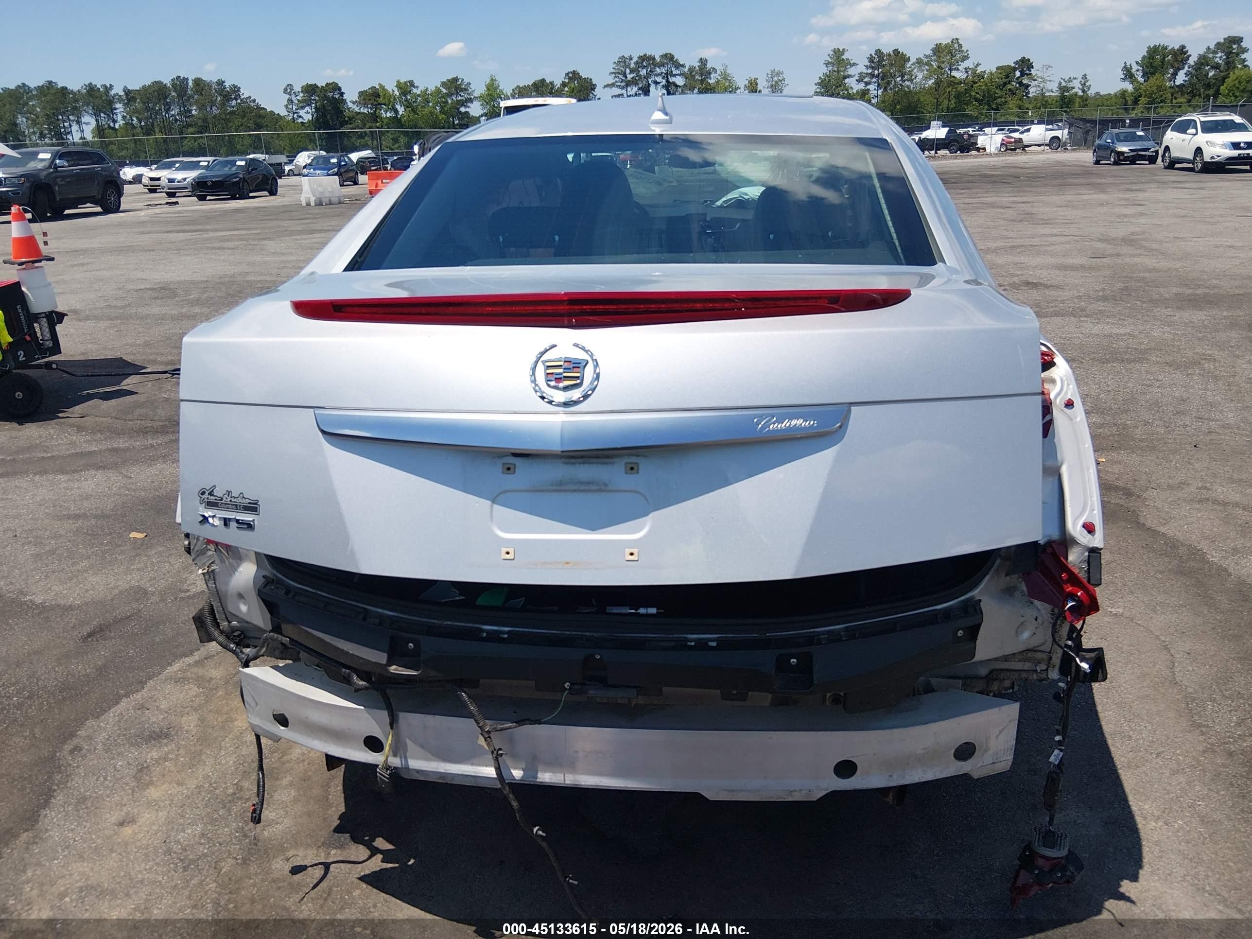 2014 Cadillac Xts Luxury Silver vin: 2G61M5S3XE9180097