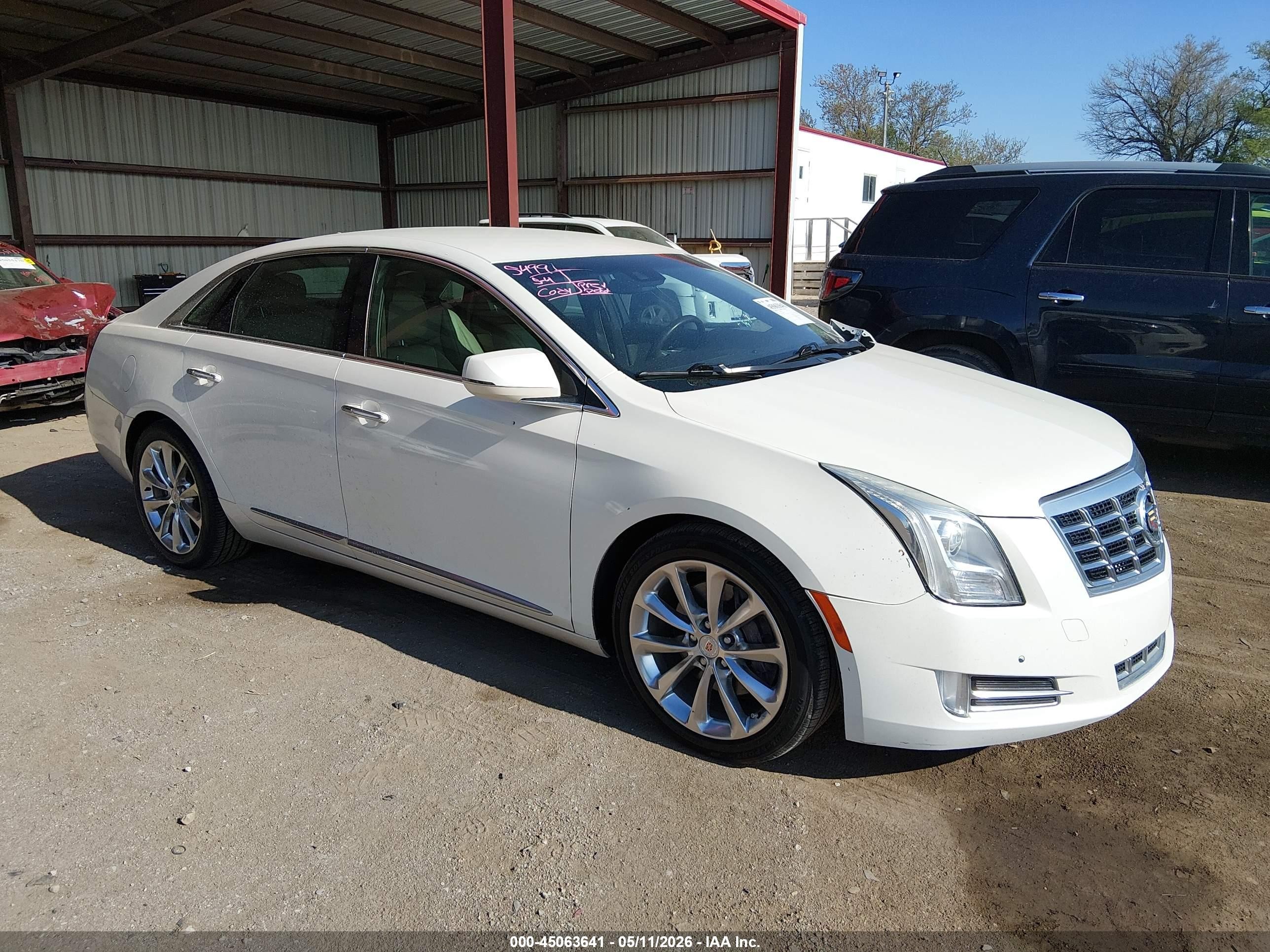 2014 Cadillac Xts Luxury White vin: 2G61N5S30E9201696