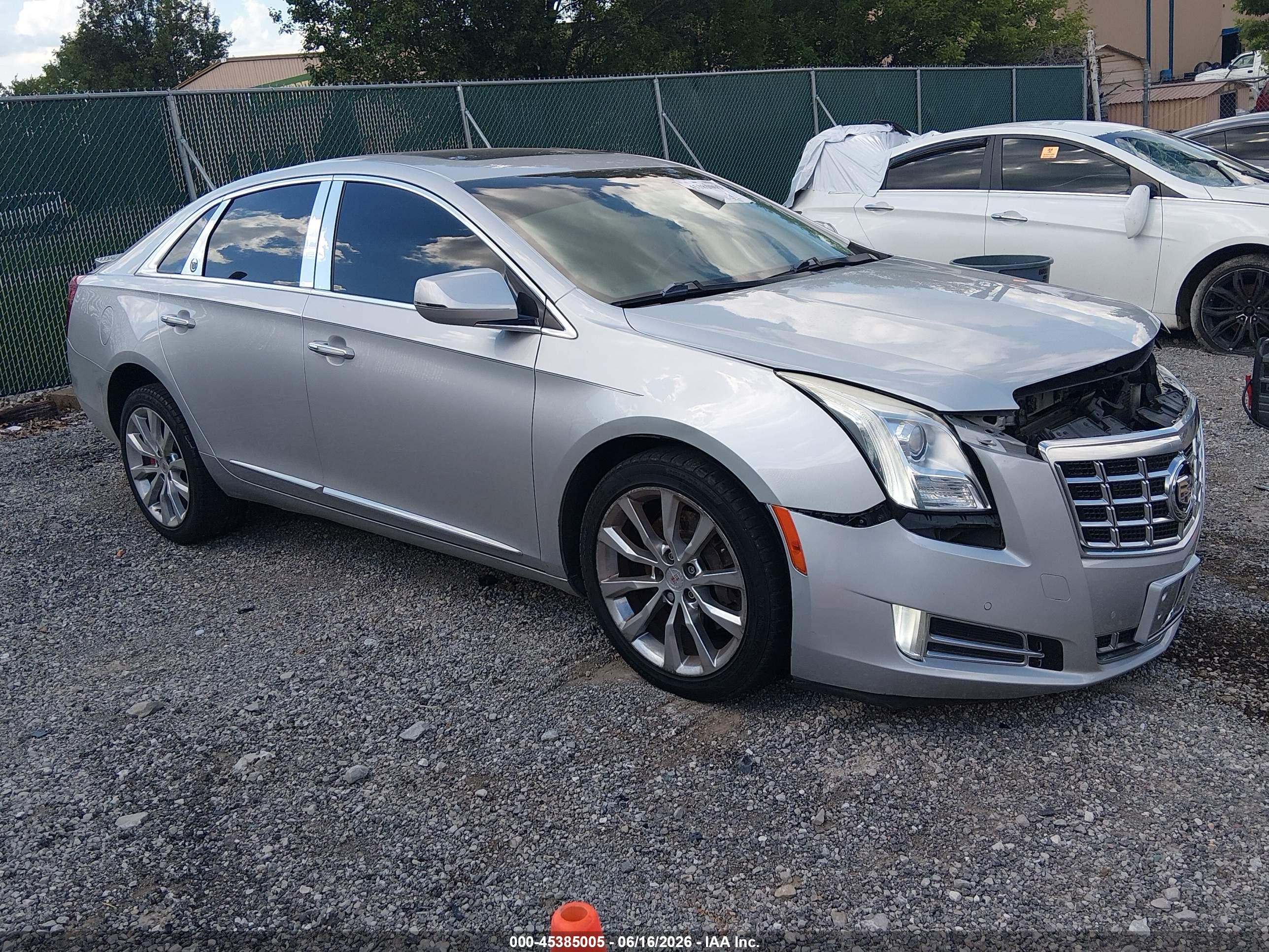 2015 Cadillac Xts Luxury Silver vin: 2G61N5S31F9179547