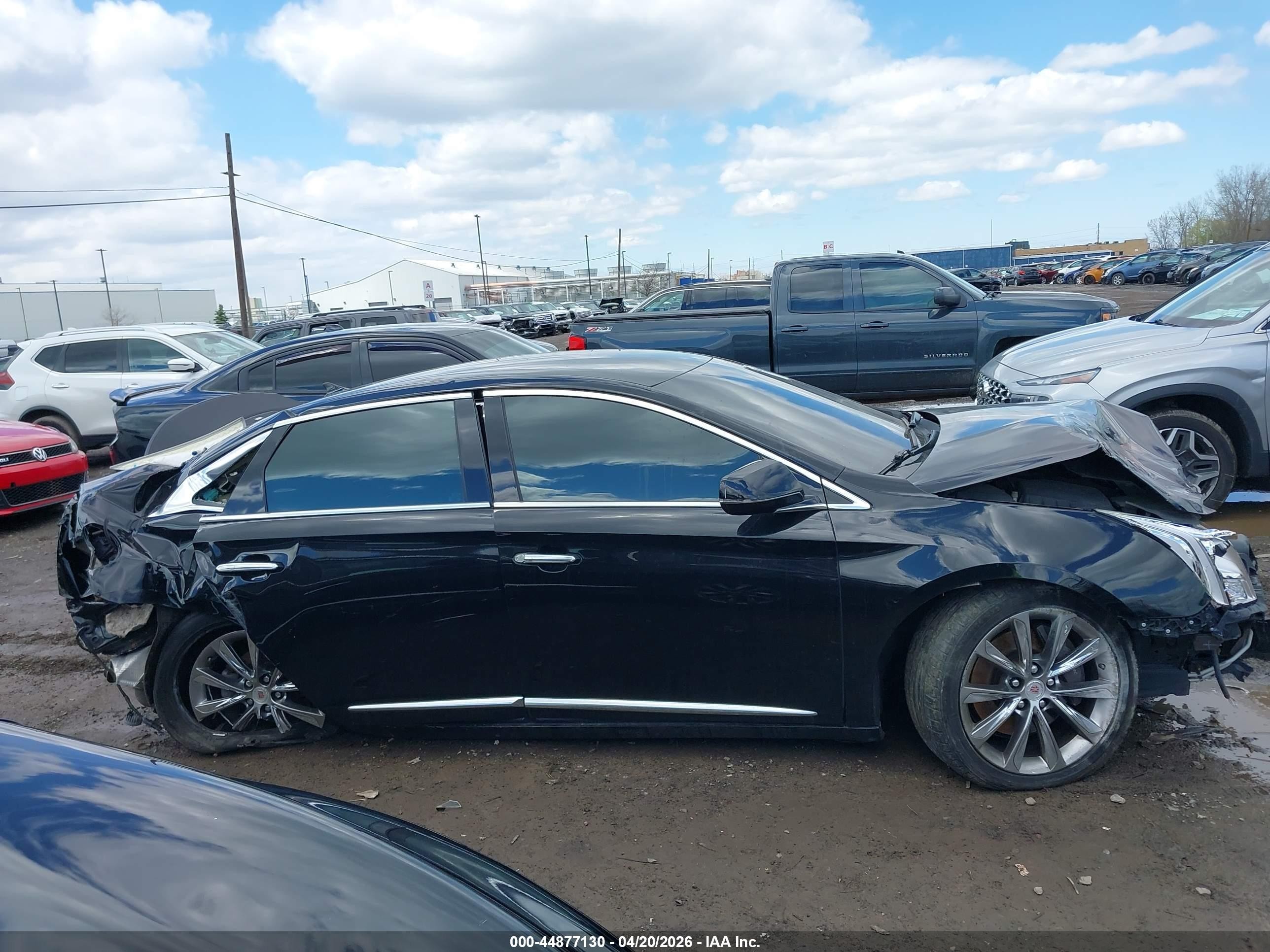 2013 Cadillac Xts Standard Черный vin: 2G61N5S33D9123798
