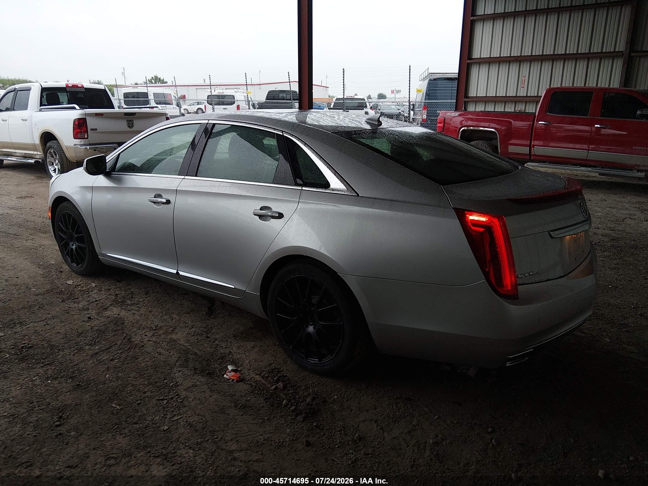 2014 Cadillac Xts Luxury Silver vin: 2G61N5S33E9150212