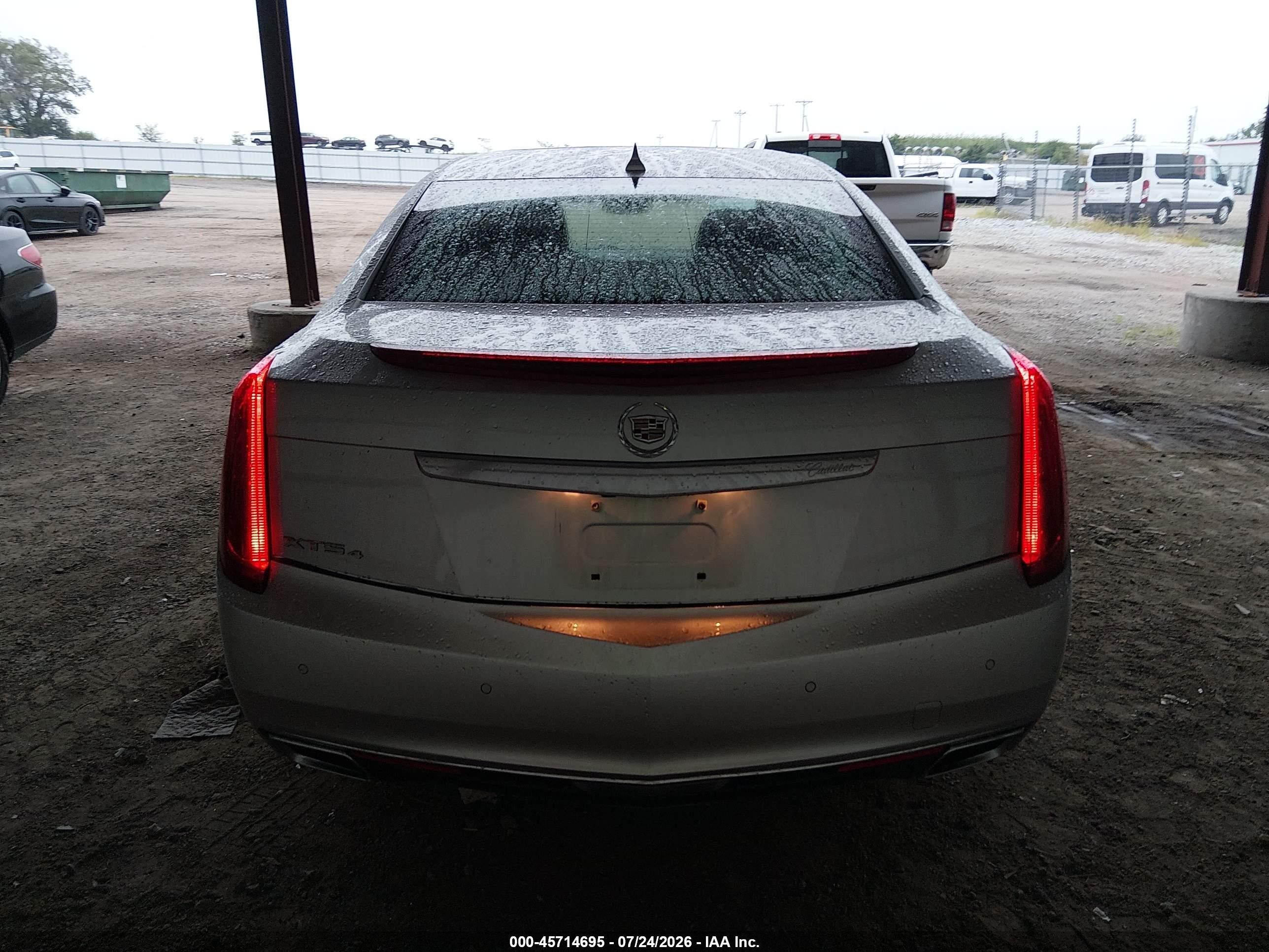 2014 Cadillac Xts Luxury Silver vin: 2G61N5S33E9150212
