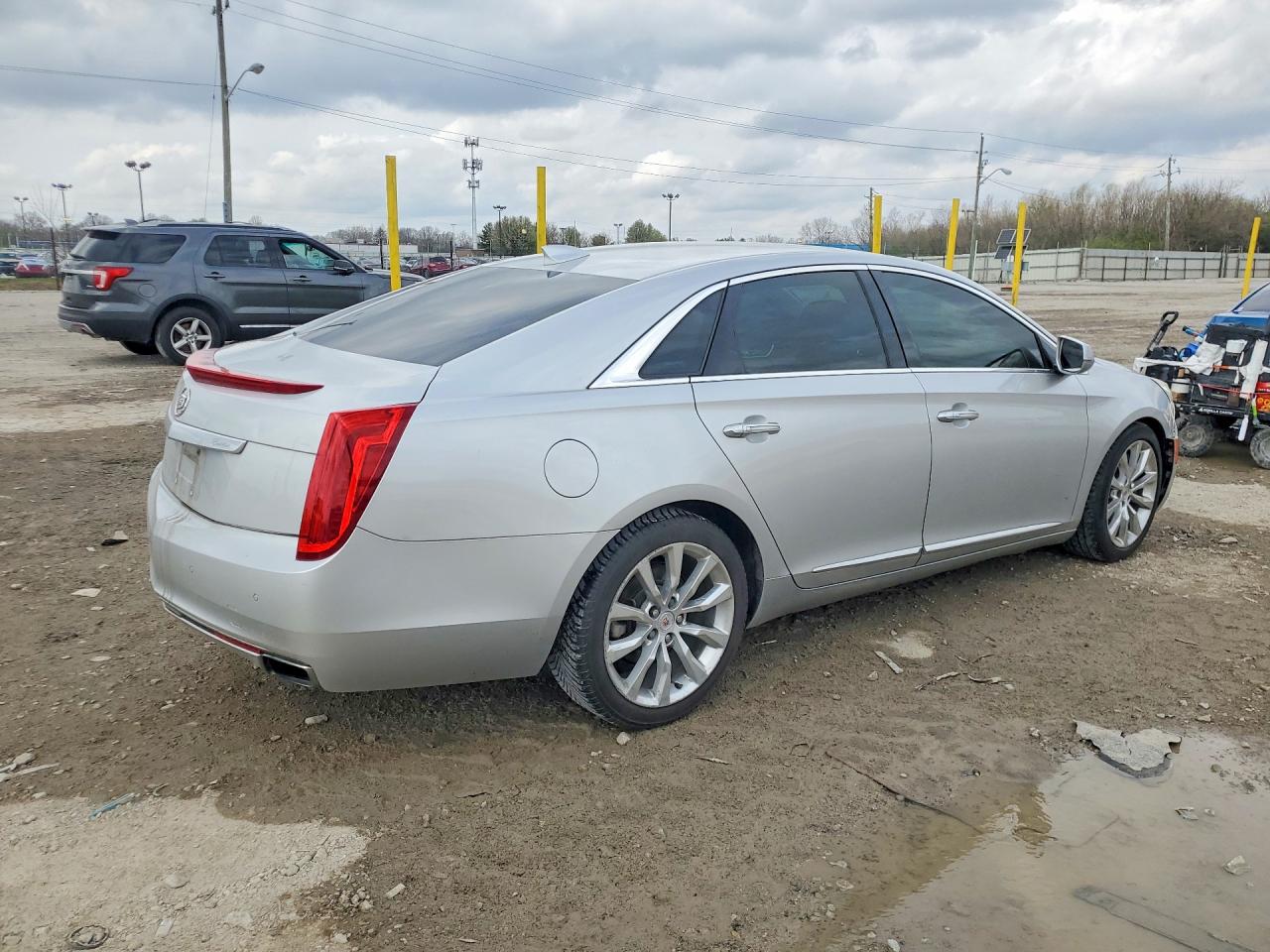 2015 Cadillac Xts Luxury Collection Серебряный vin: 2G61N5S37F9258303