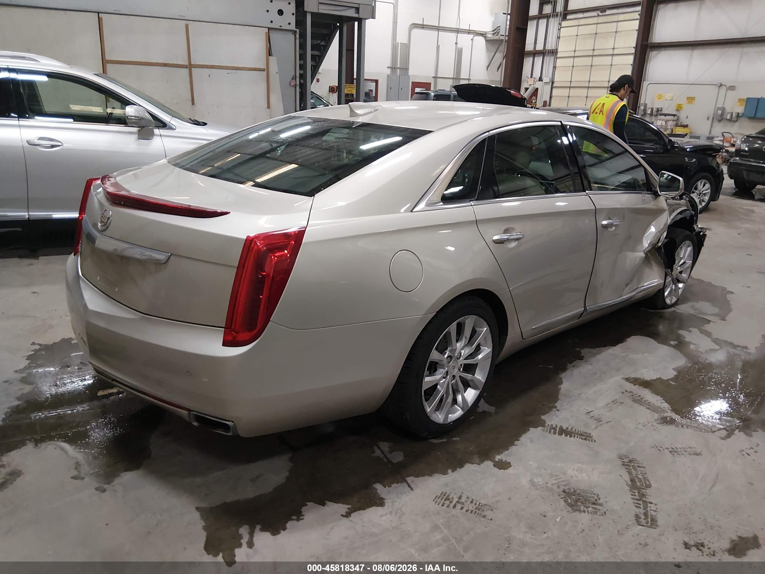 2015 Cadillac Xts Luxury Cream vin: 2G61N5S37F9265672