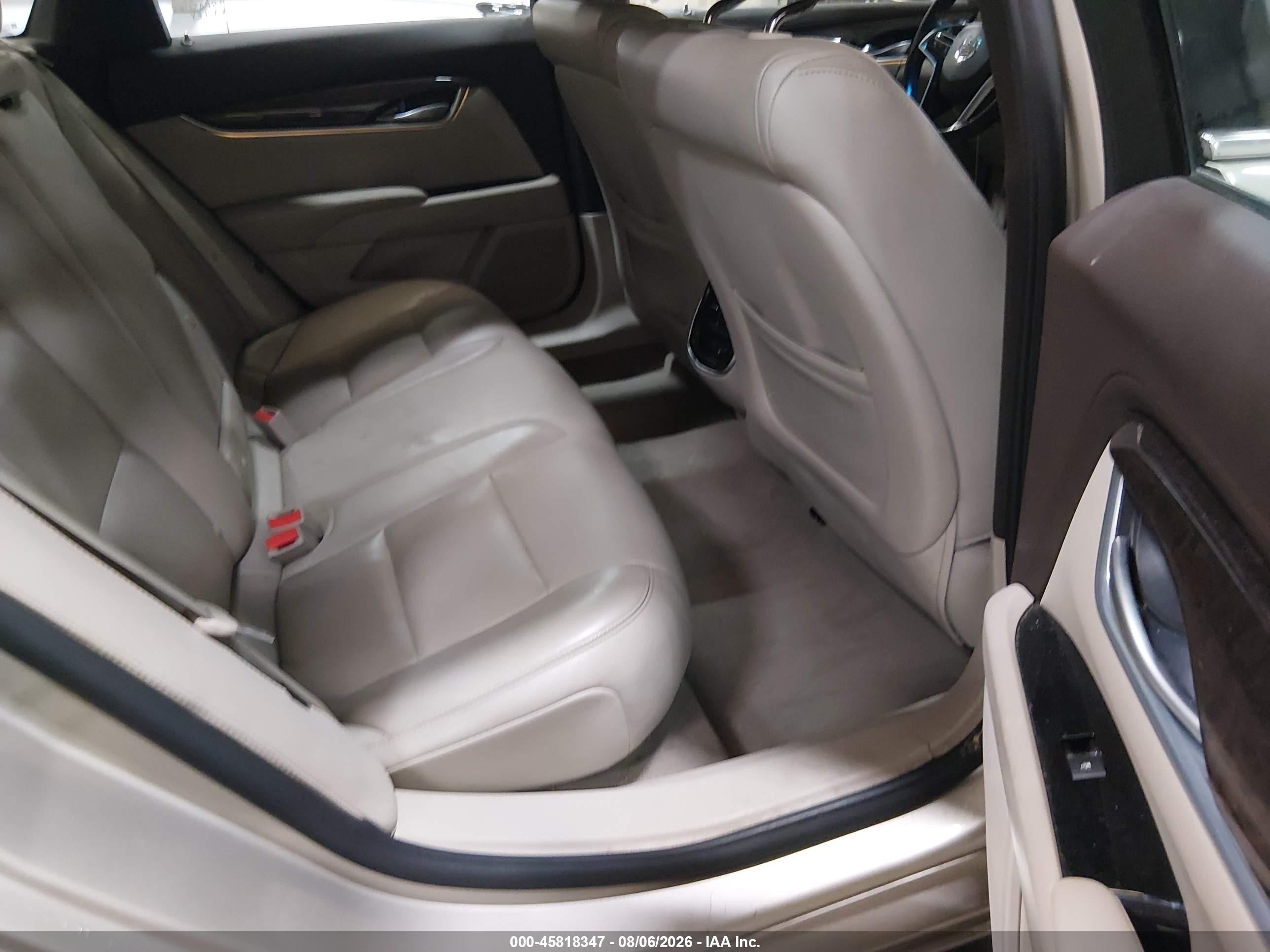 2015 Cadillac Xts Luxury Cream vin: 2G61N5S37F9265672