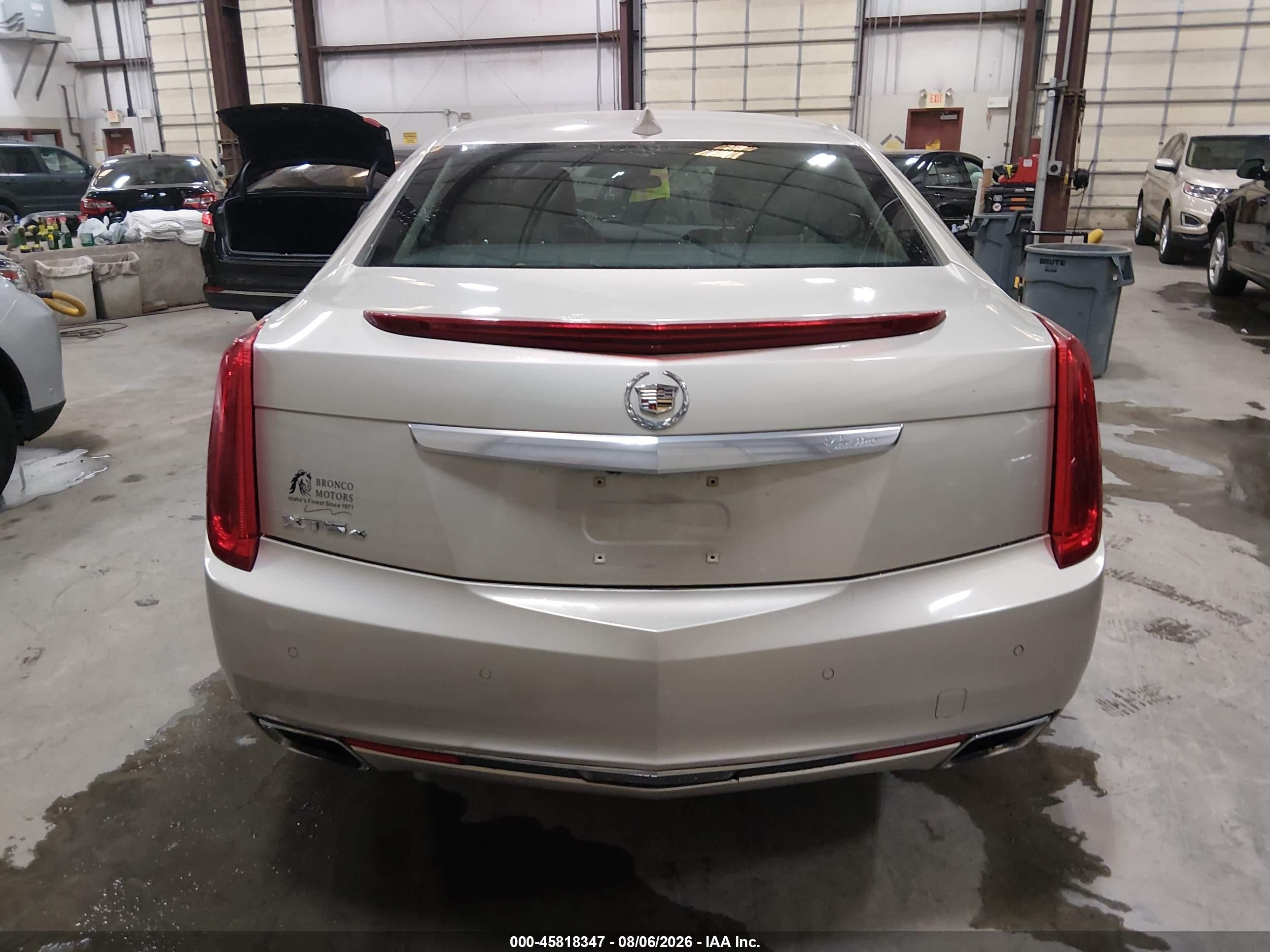 2015 Cadillac Xts Luxury Cream vin: 2G61N5S37F9265672