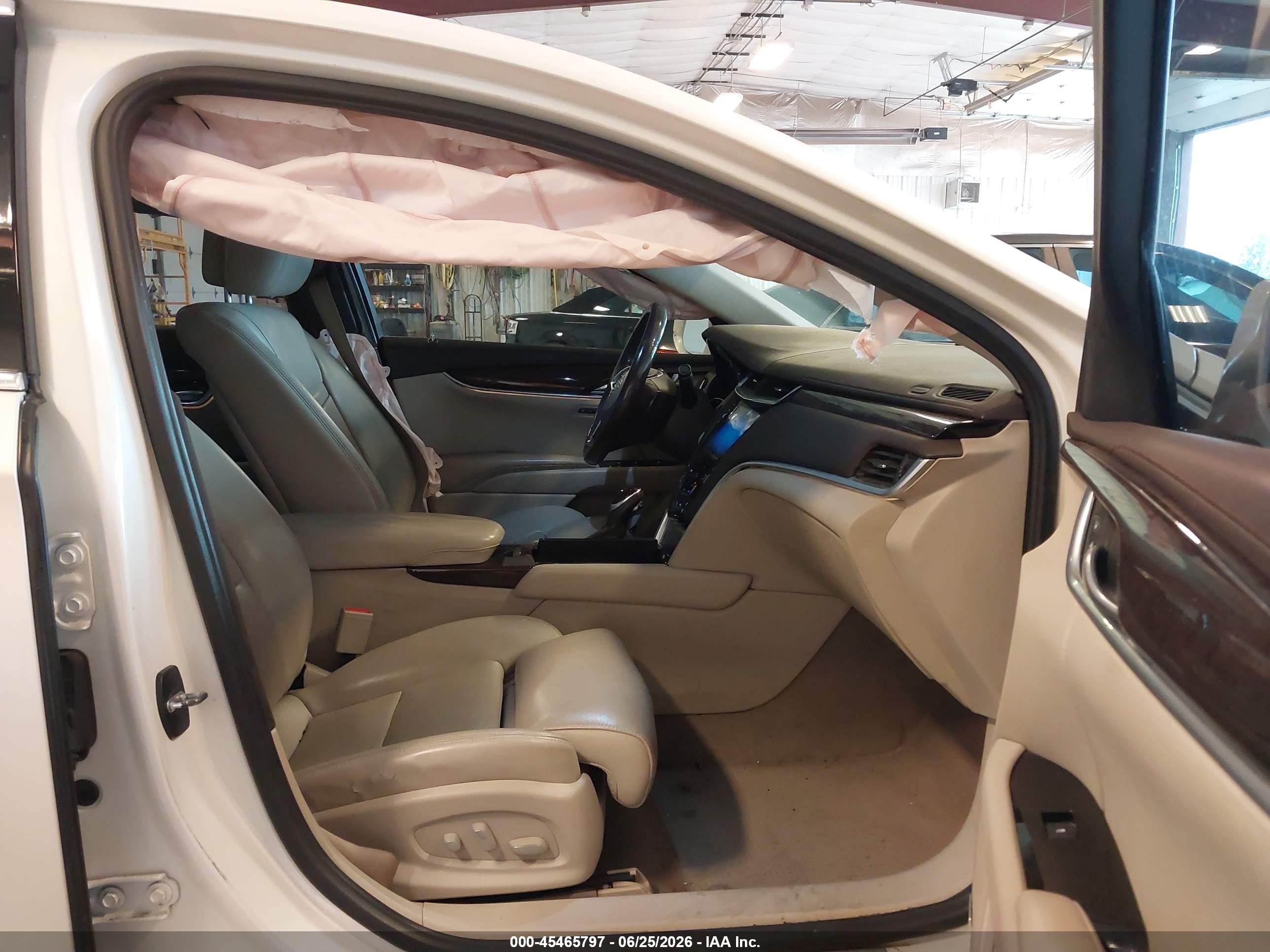 2013 Cadillac Xts Luxury White vin: 2G61P5S30D9159698