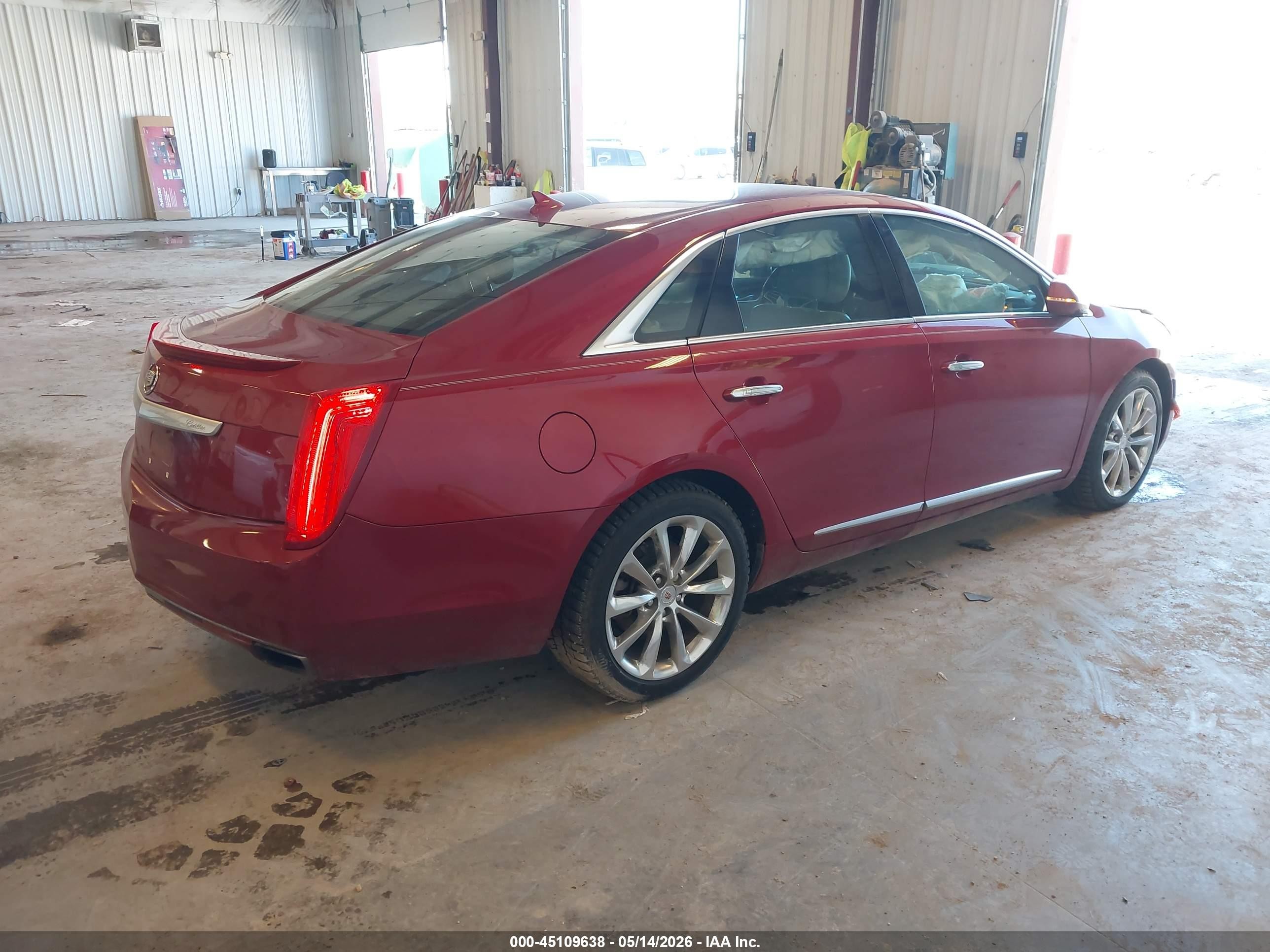 2013 Cadillac Xts Luxury Красный vin: 2G61P5S30D9215512