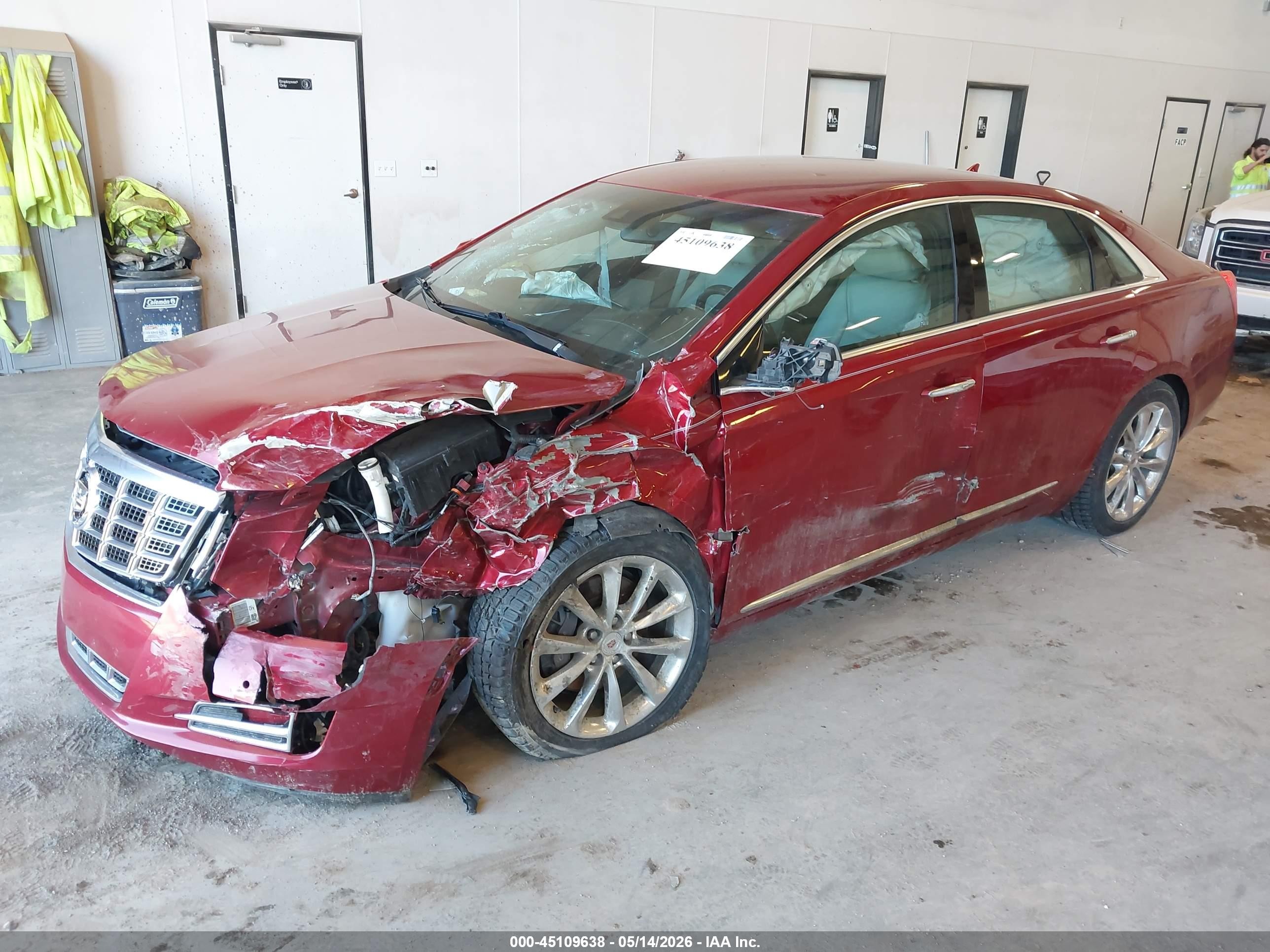 2013 Cadillac Xts Luxury Красный vin: 2G61P5S30D9215512
