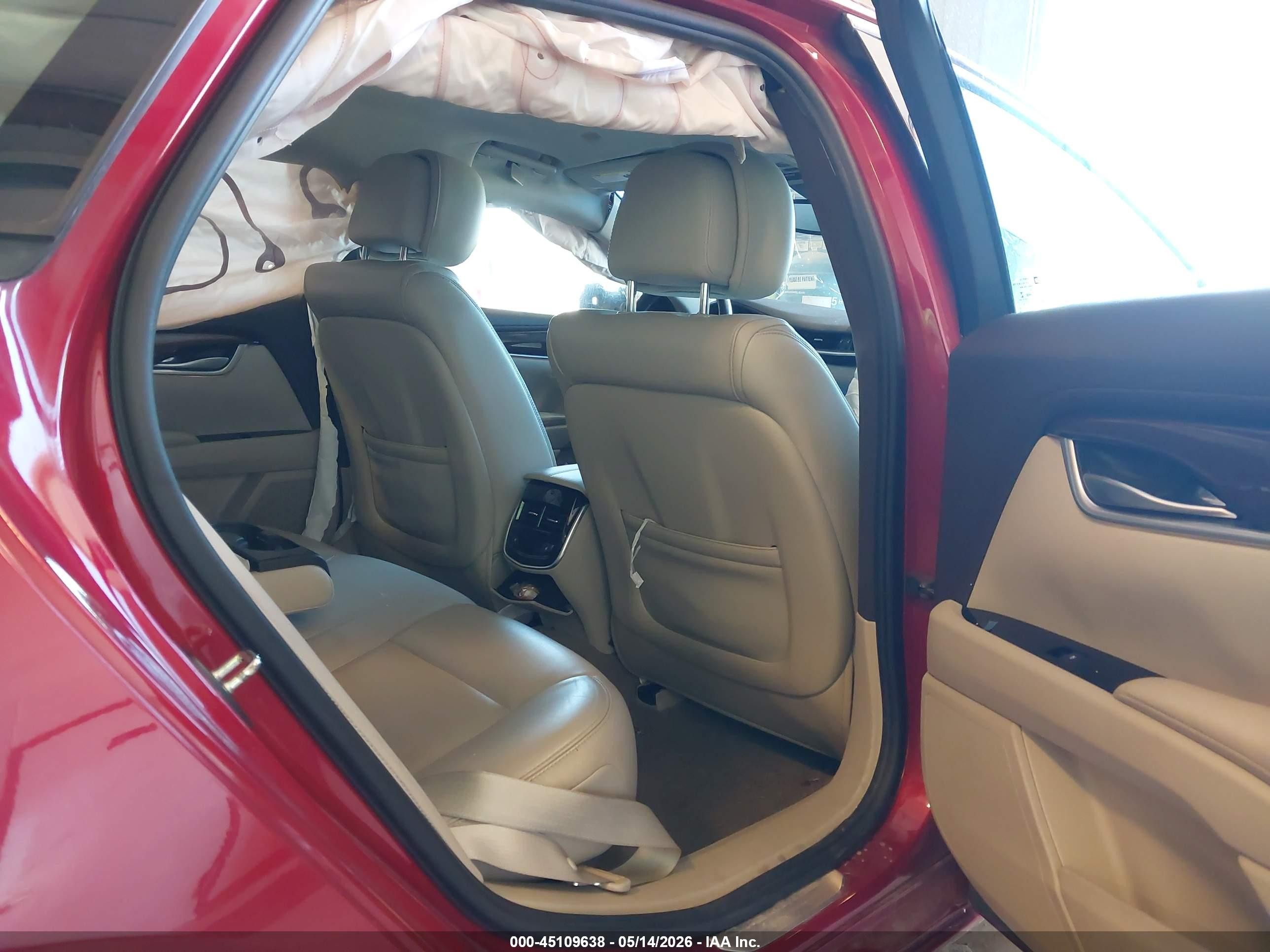 2013 Cadillac Xts Luxury Красный vin: 2G61P5S30D9215512