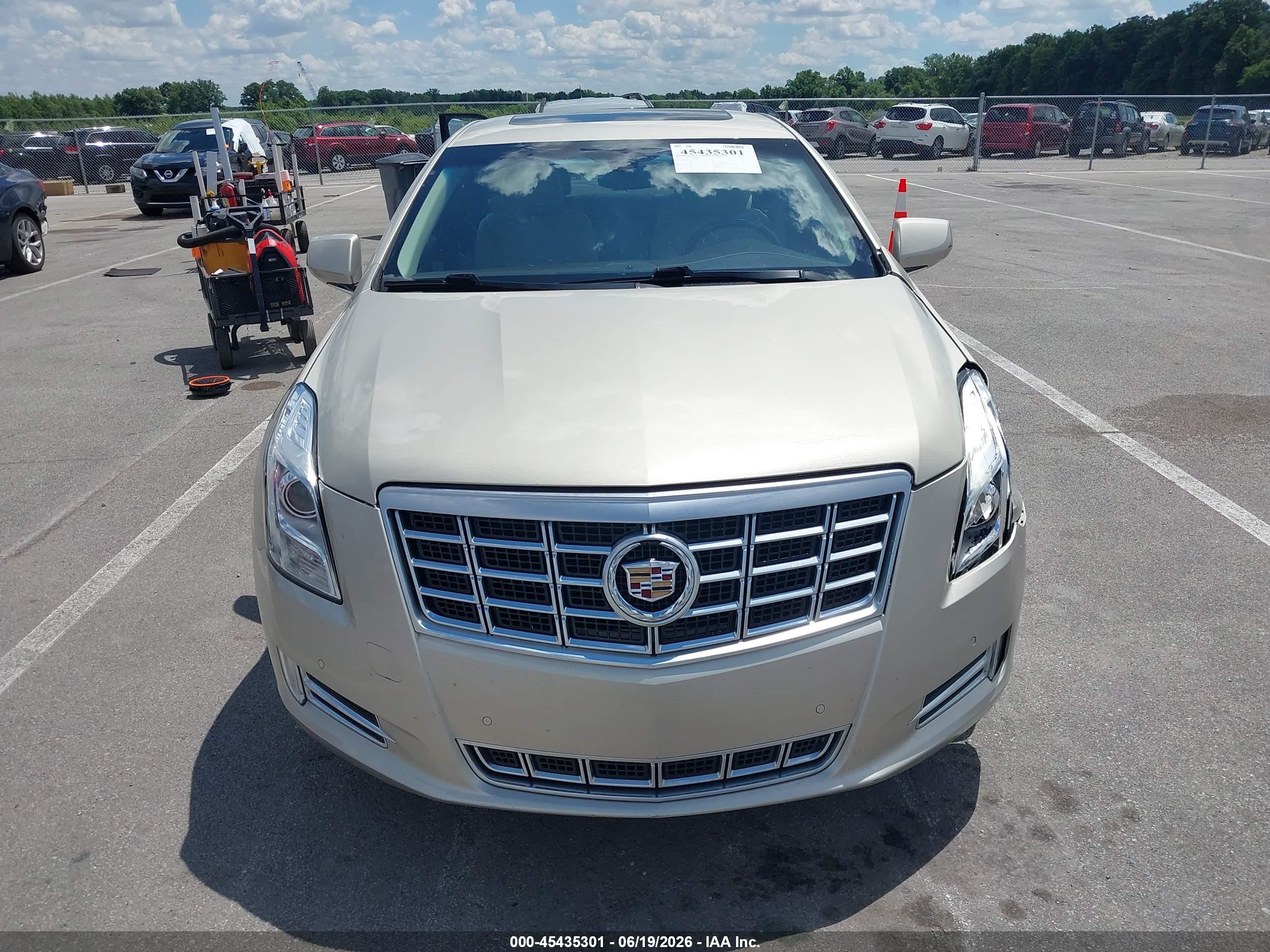 2013 Cadillac Xts Luxury Beige vin: 2G61P5S31D9136706