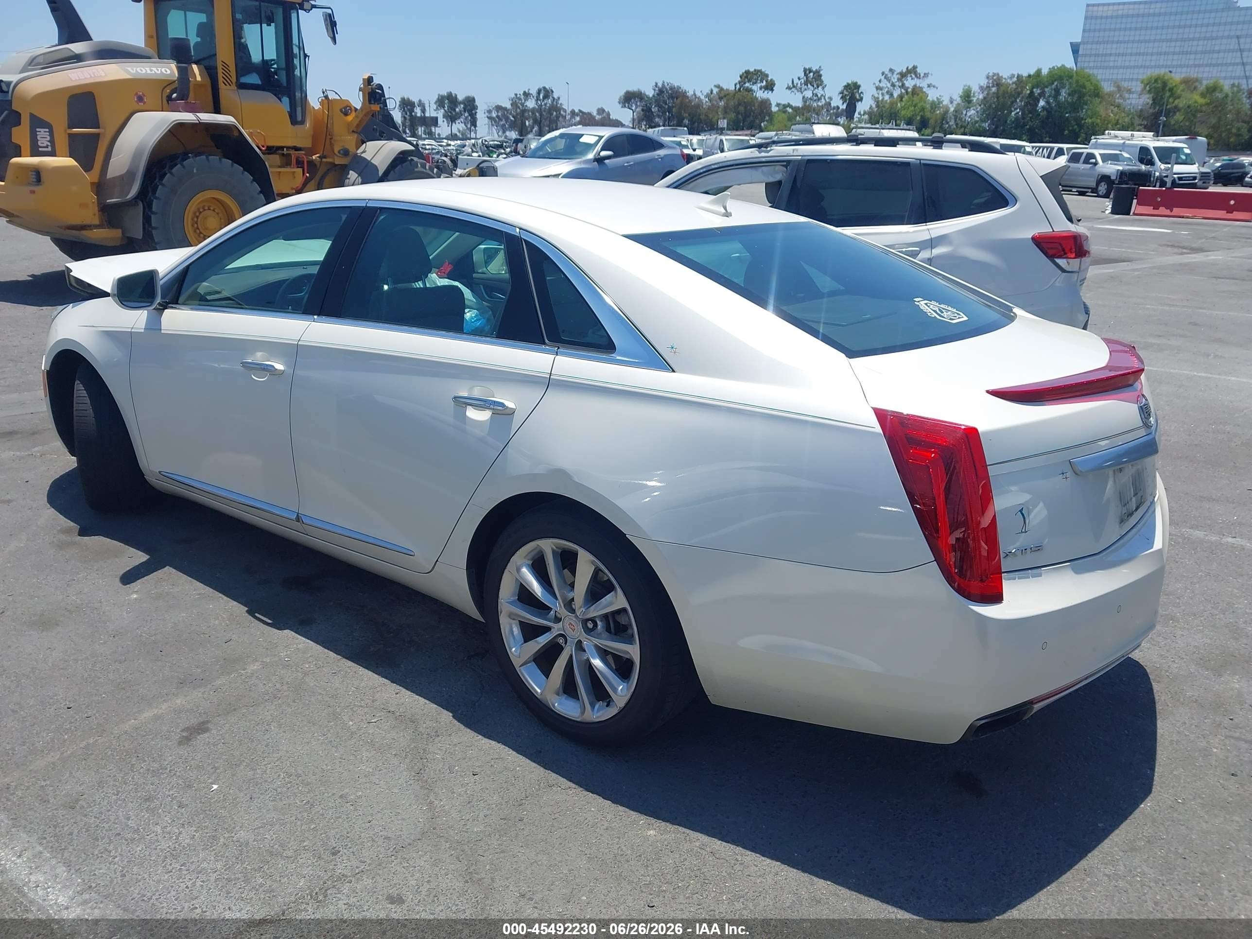2013 Cadillac Xts Luxury Cream vin: 2G61P5S32D9170458