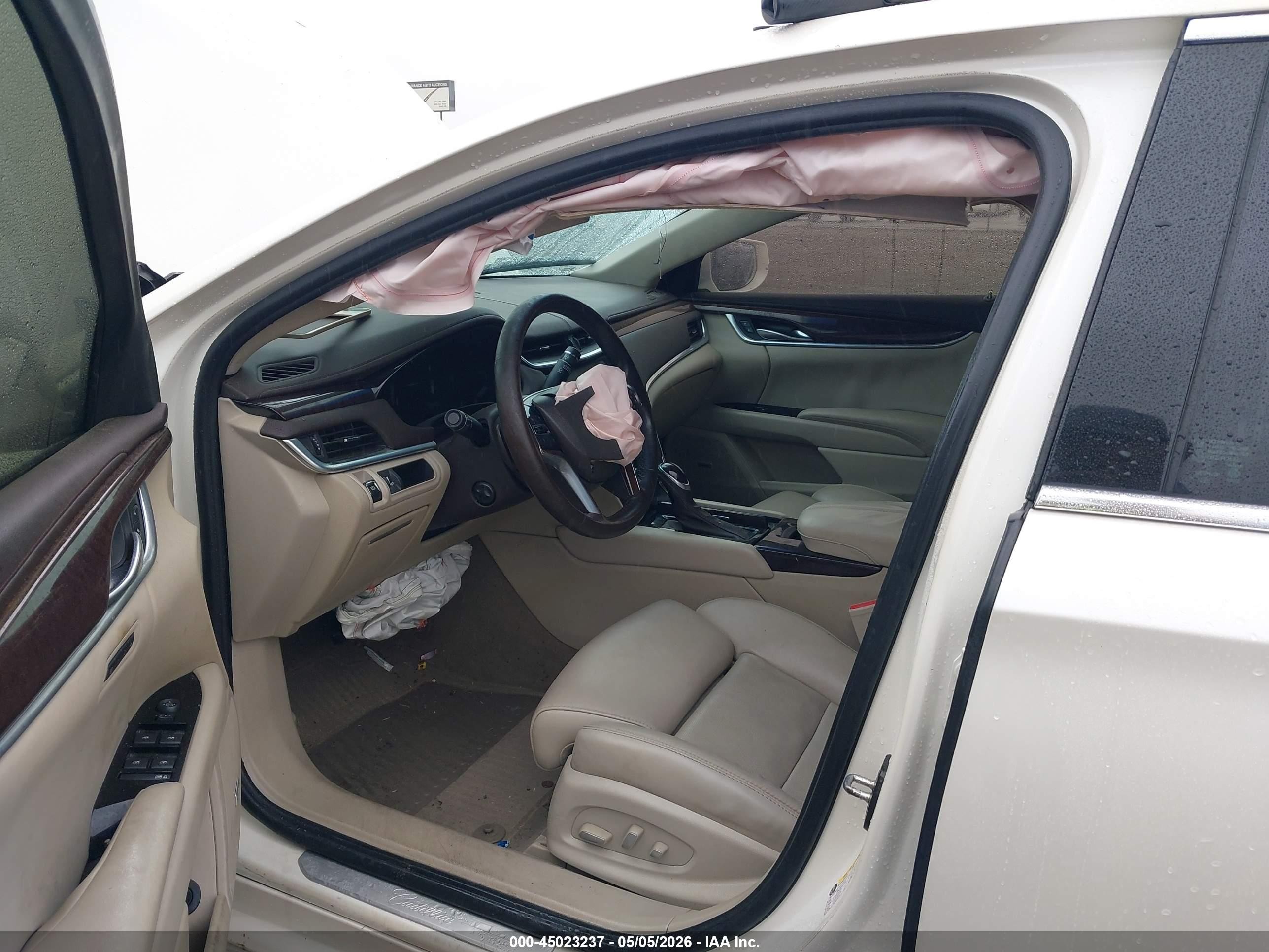 2013 Cadillac Xts Luxury Белый vin: 2G61P5S32D9217908