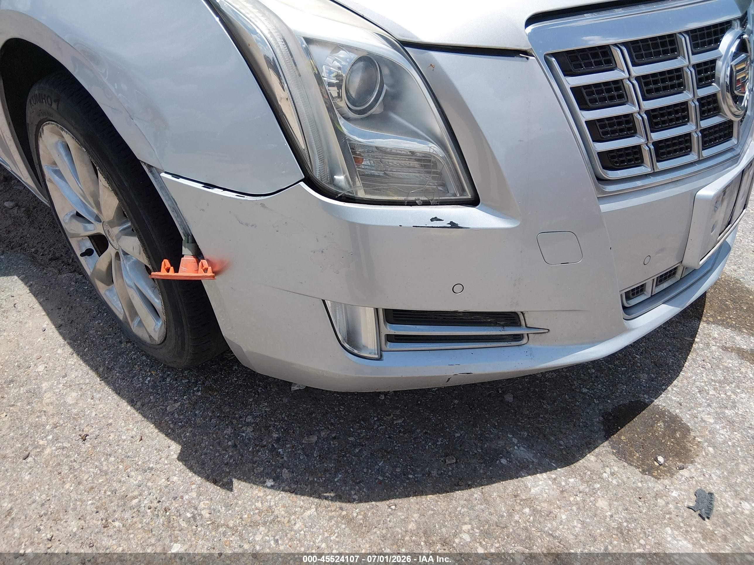 2013 Cadillac Xts Luxury Silver vin: 2G61P5S34D9218476