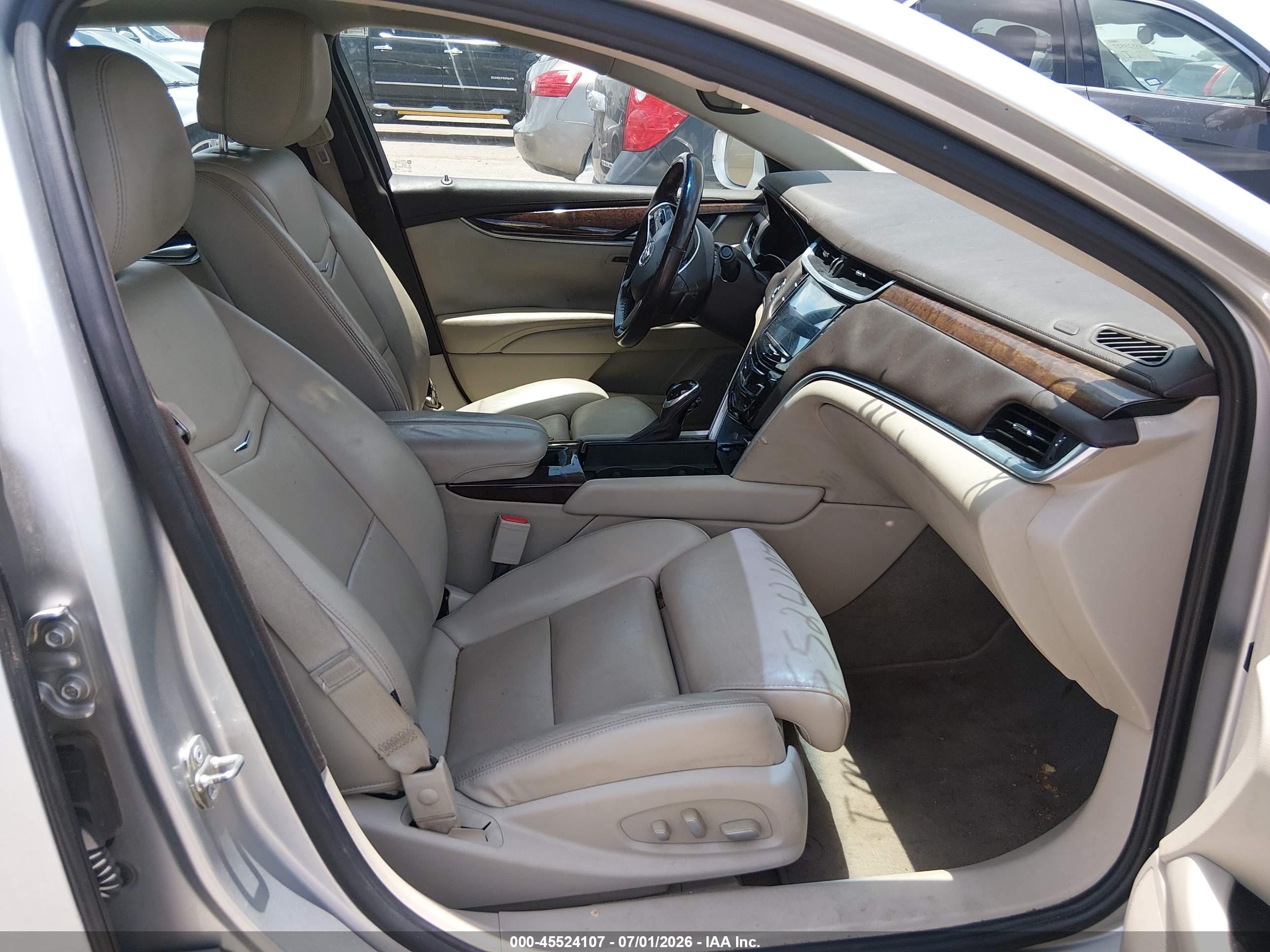 2013 Cadillac Xts Luxury Silver vin: 2G61P5S34D9218476