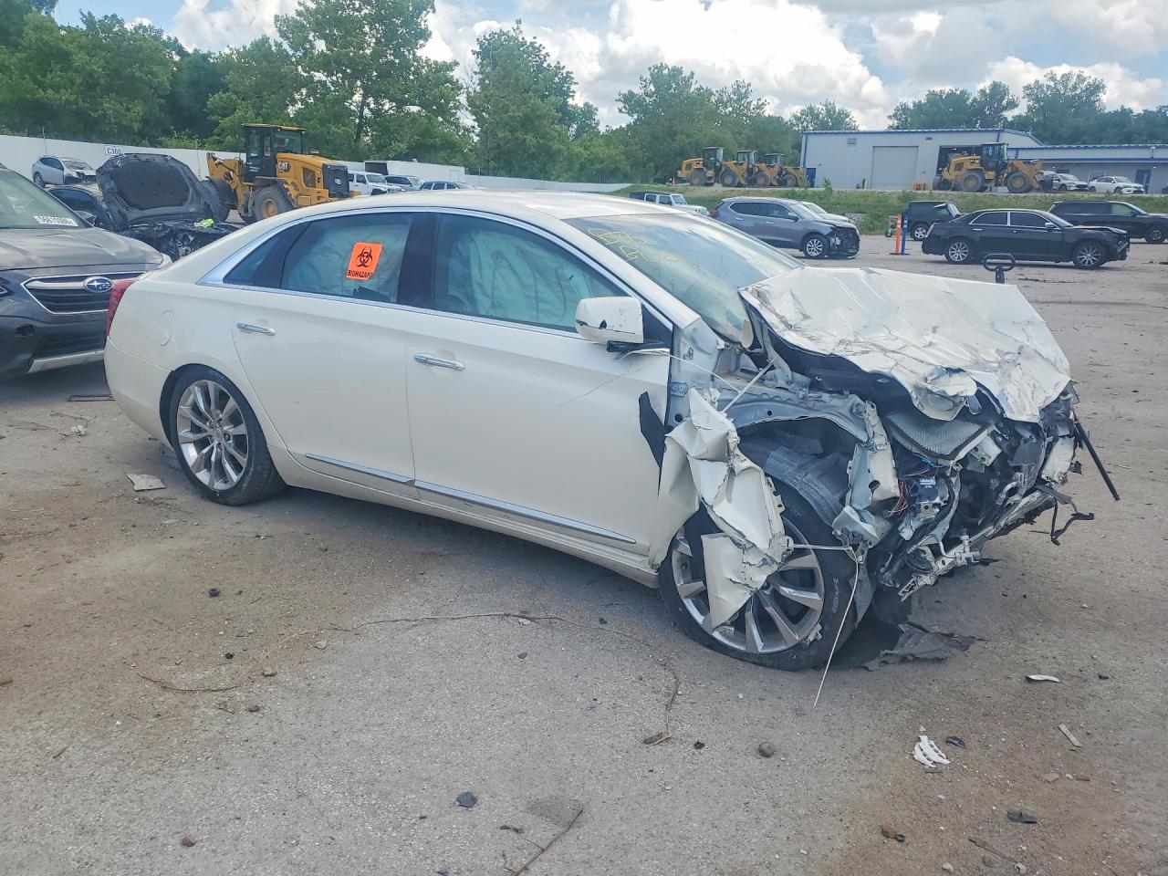 2015 Cadillac Xts Premium Collection Beige vin: 2G61P5S34F9152109