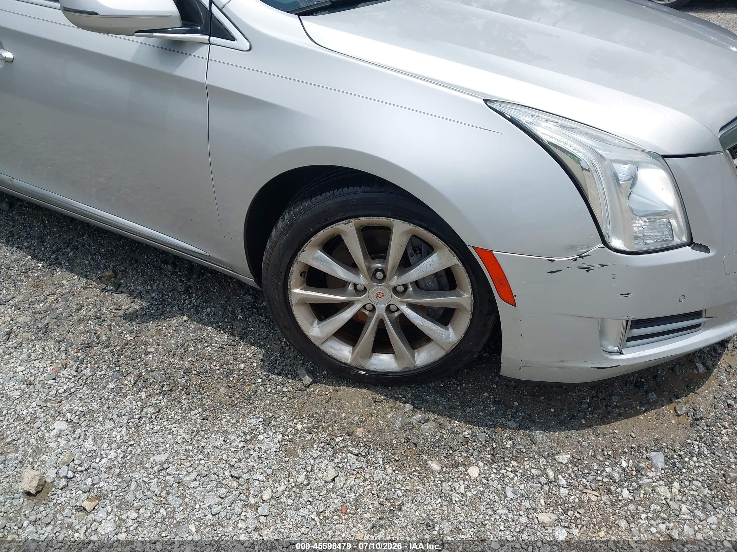 2013 Cadillac Xts Luxury Silver vin: 2G61P5S35D9161589