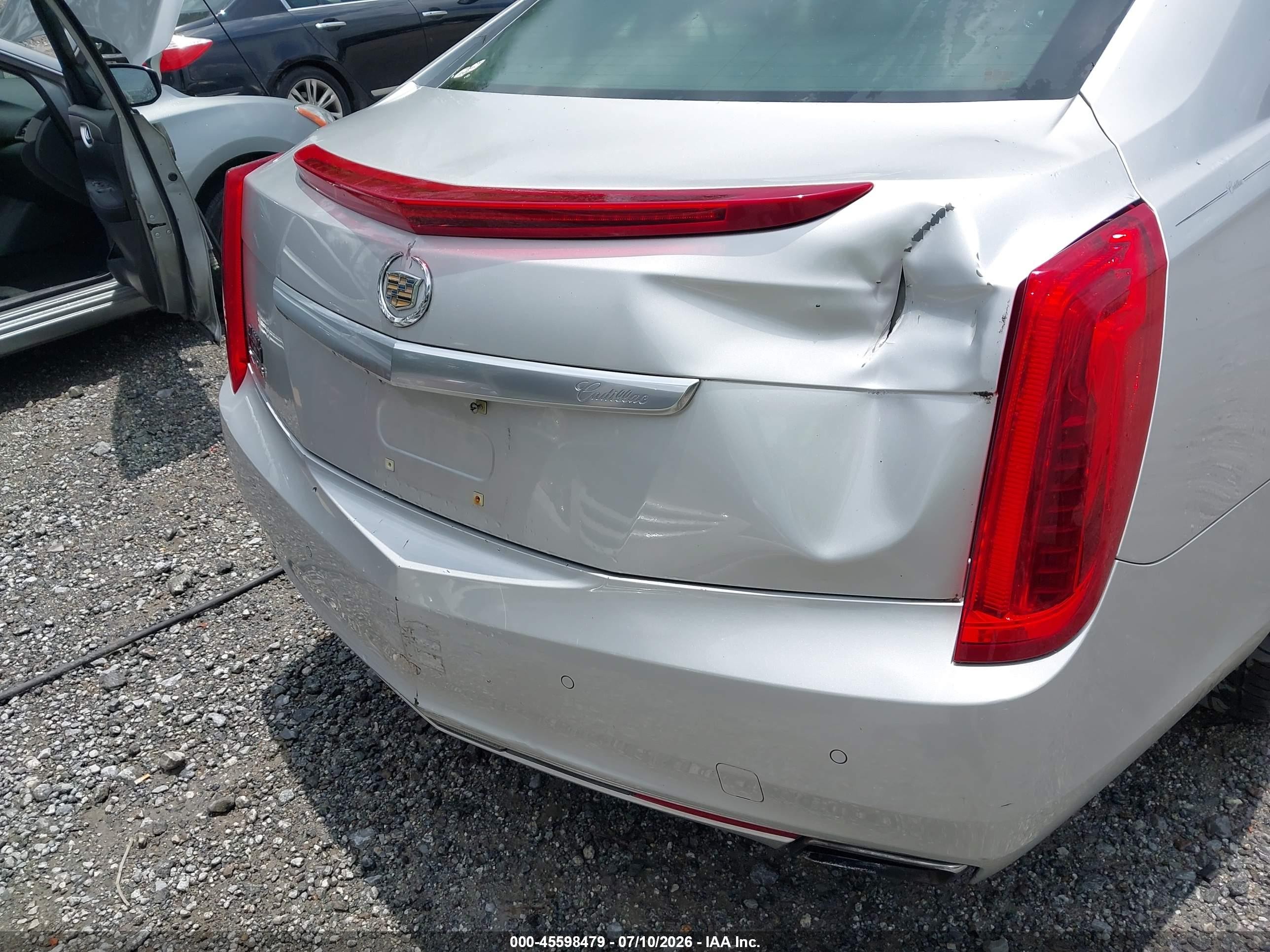 2013 Cadillac Xts Luxury Silver vin: 2G61P5S35D9161589