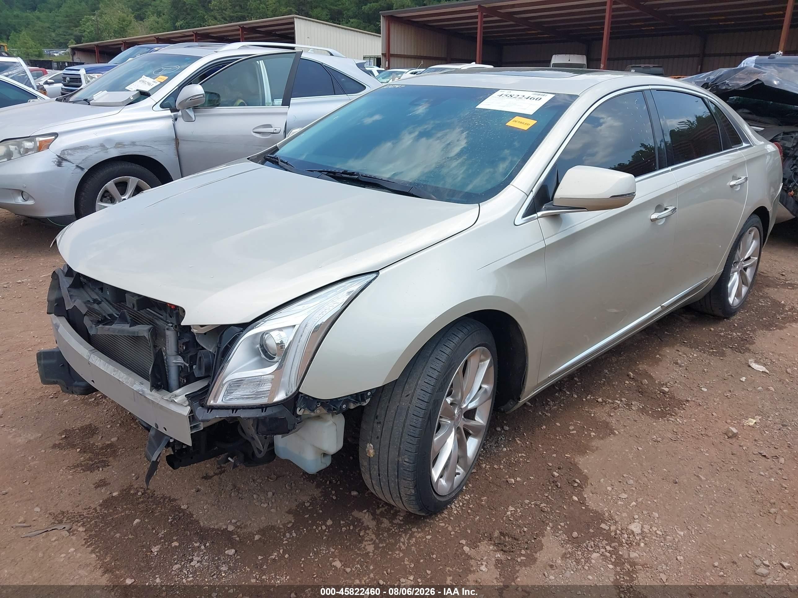 2013 Cadillac Xts Luxury Бежевый vin: 2G61P5S35D9237960