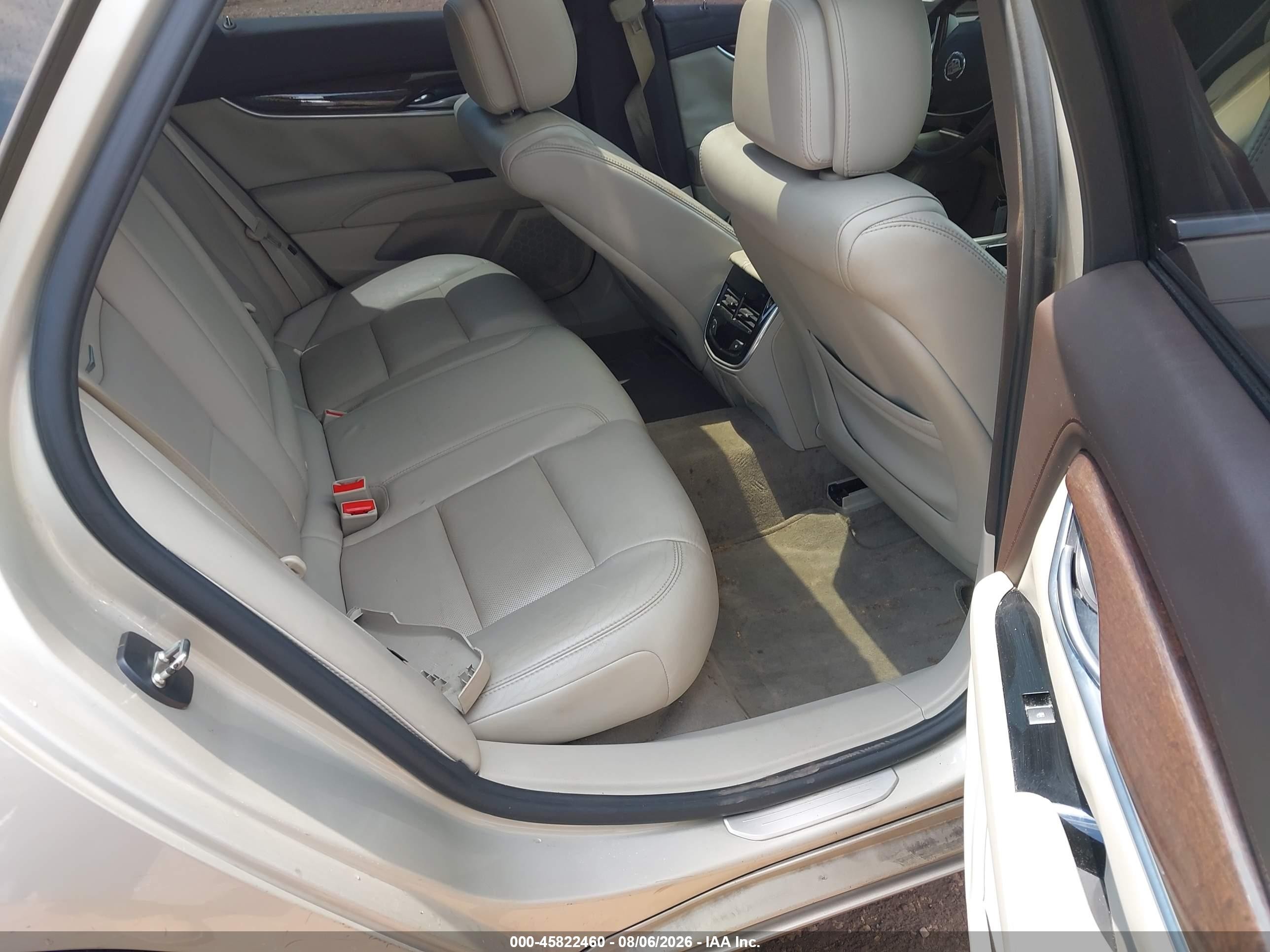 2013 Cadillac Xts Luxury Бежевый vin: 2G61P5S35D9237960