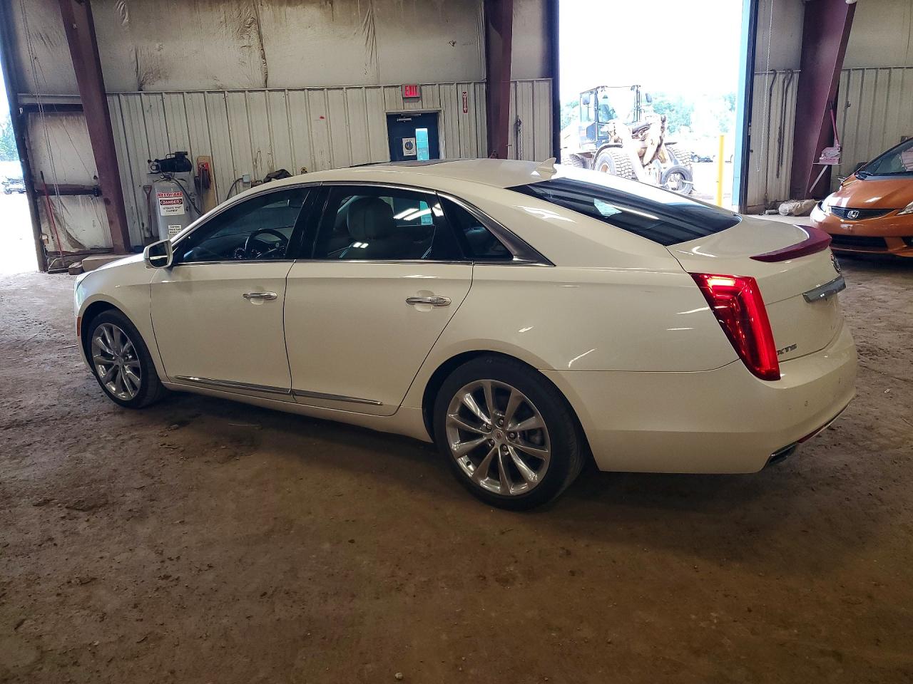 2013 Cadillac Xts Luxury Collection White vin: 2G61P5S36D9115012