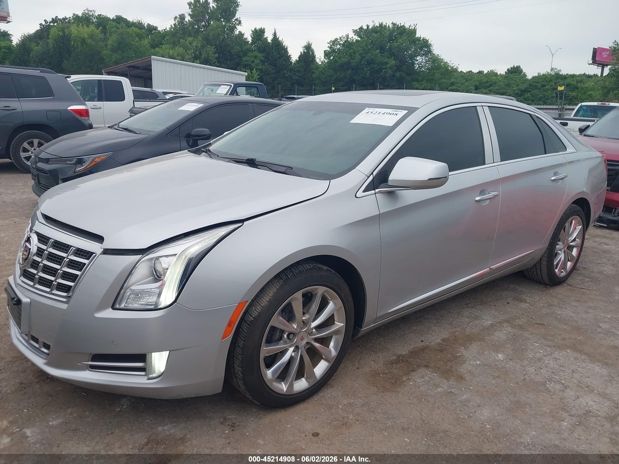 2013 Cadillac Xts Luxury Silver vin: 2G61P5S36D9119805