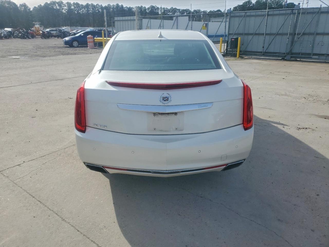 2014 Cadillac Xts Premium Collection White vin: 2G61P5S36E9123709