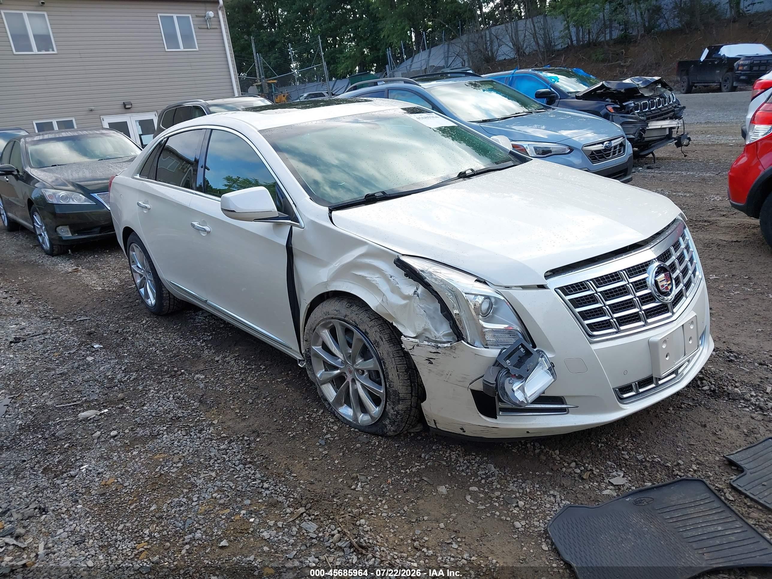 2013 Cadillac Xts Luxury Белый vin: 2G61P5S38D9113861