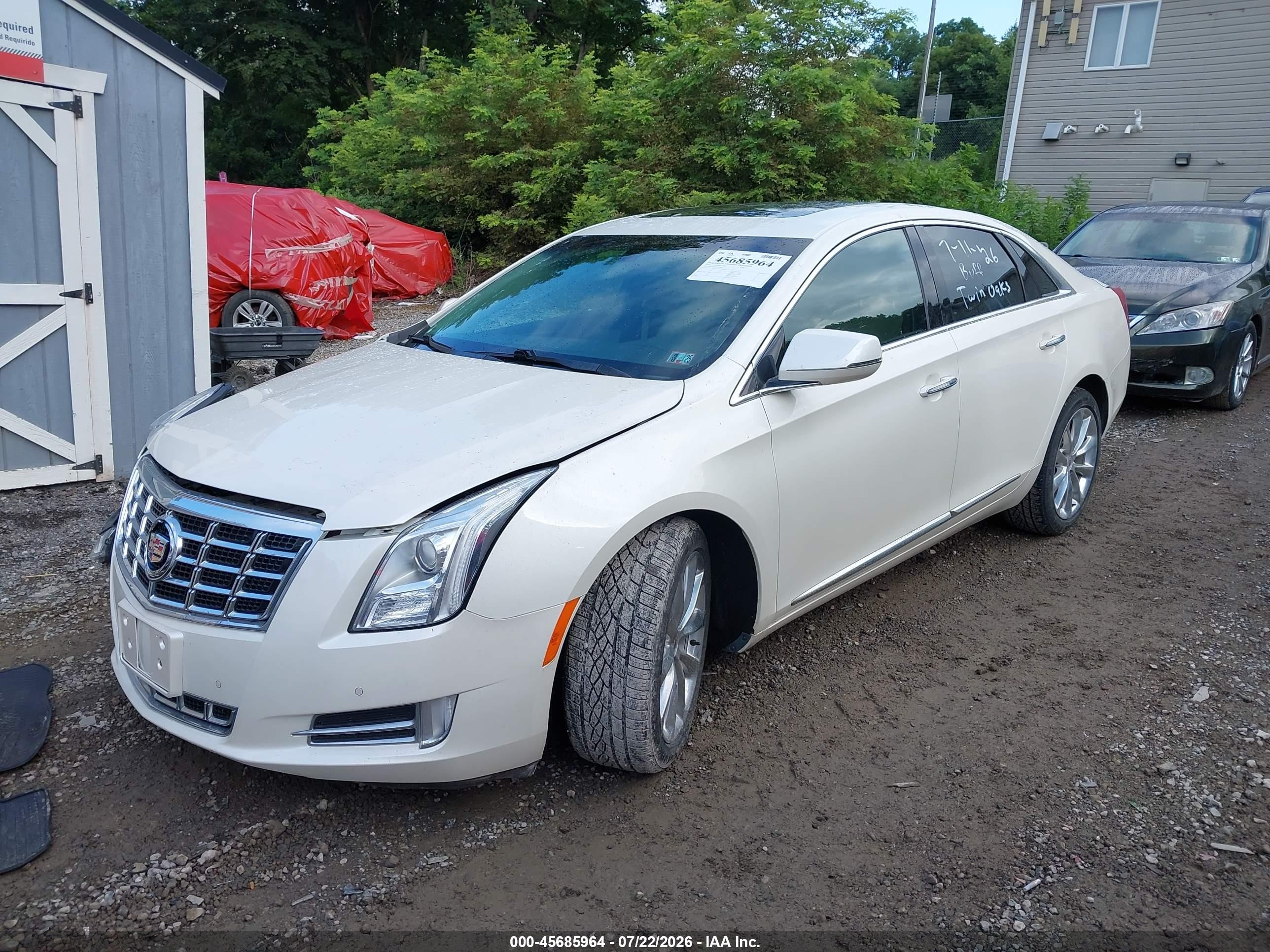 2013 Cadillac Xts Luxury White vin: 2G61P5S38D9113861