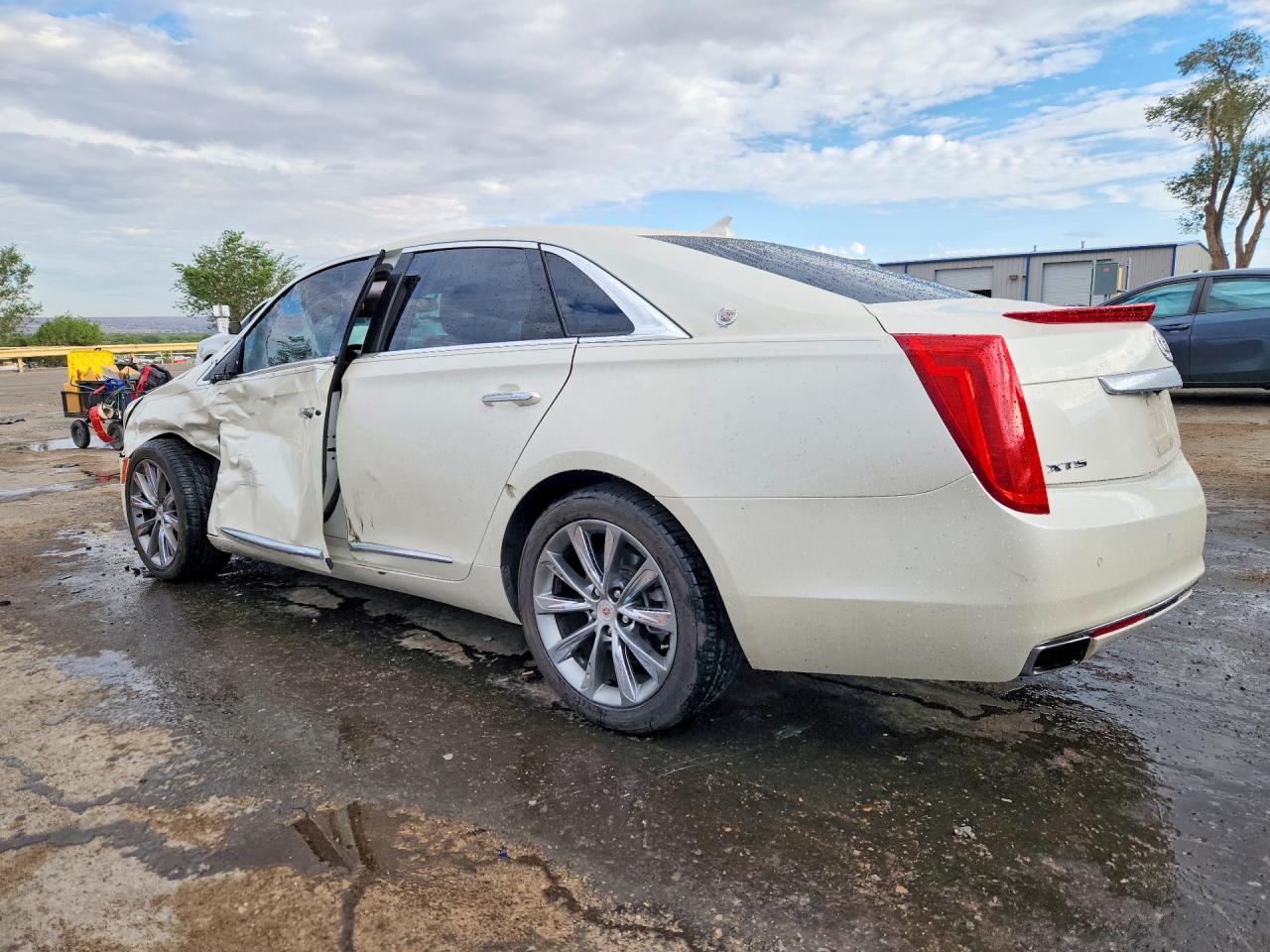 2013 Cadillac Xts Luxury Collection White vin: 2G61P5S39D9174703