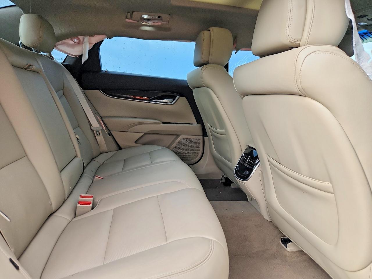2013 Cadillac Xts Luxury Collection White vin: 2G61P5S39D9174703