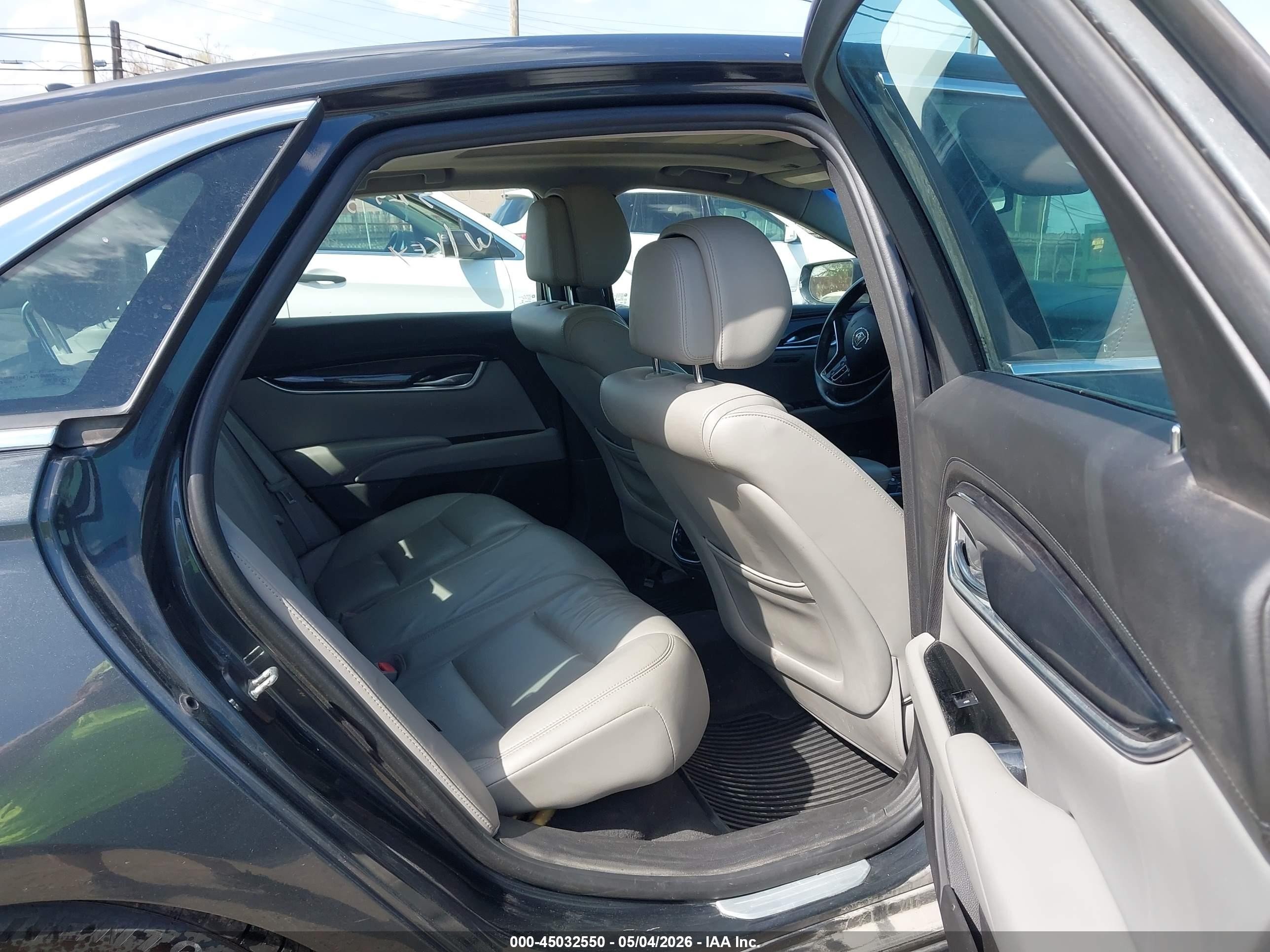 2013 Cadillac Xts Luxury Gray vin: 2G61P5S3XD9100206