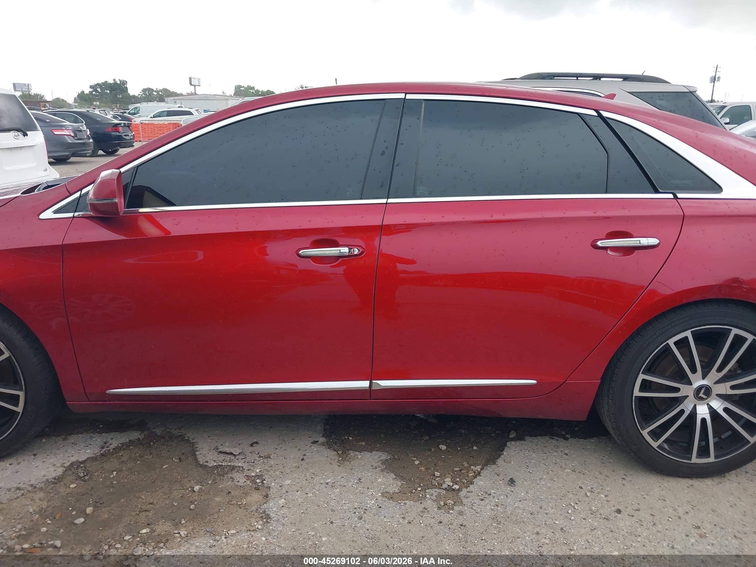 2013 Cadillac Xts Luxury Red vin: 2G61P5S3XD9167887