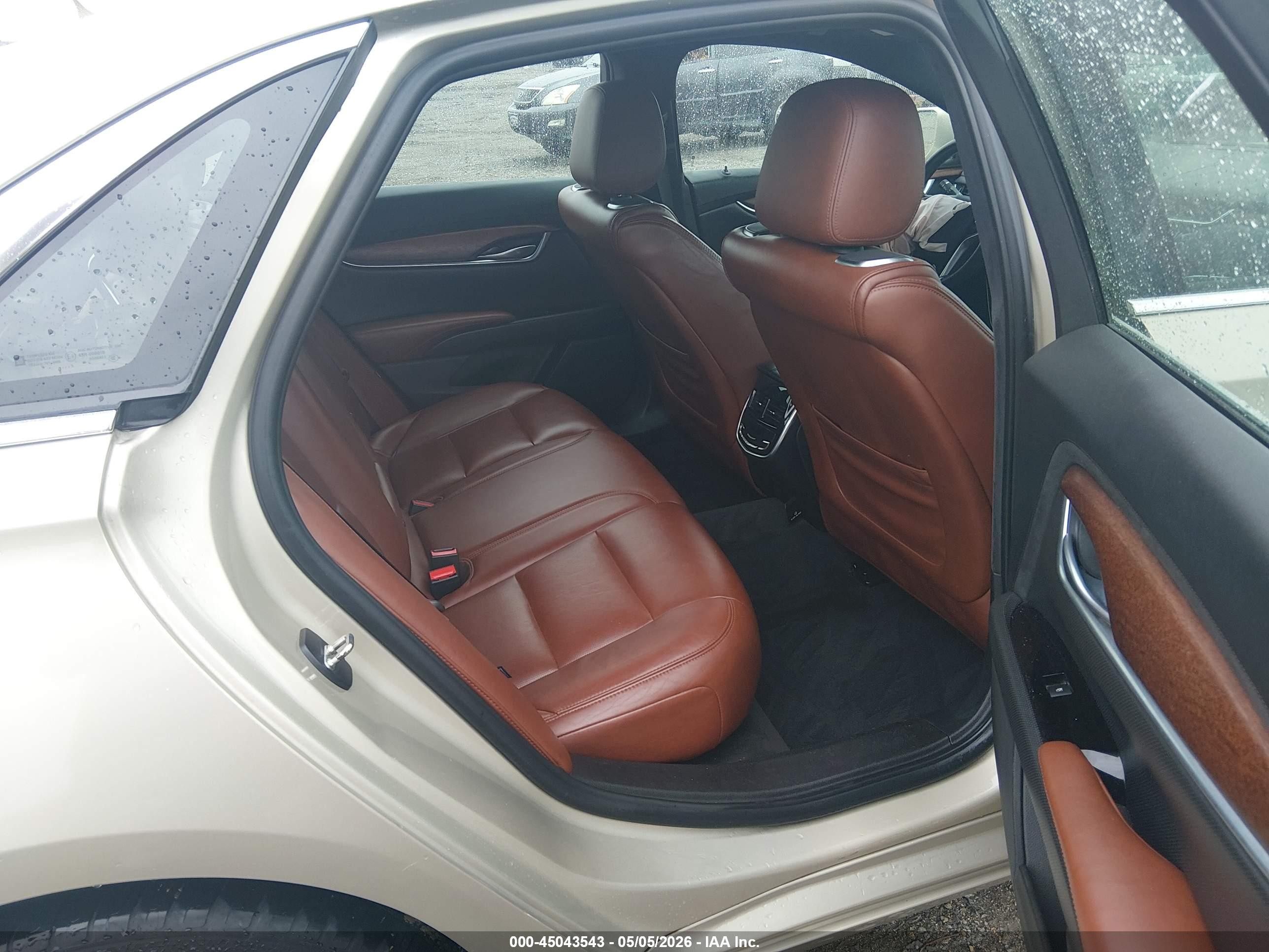 2016 Cadillac Xts Premium Collection Tan vin: 2G61P5S3XG9103272