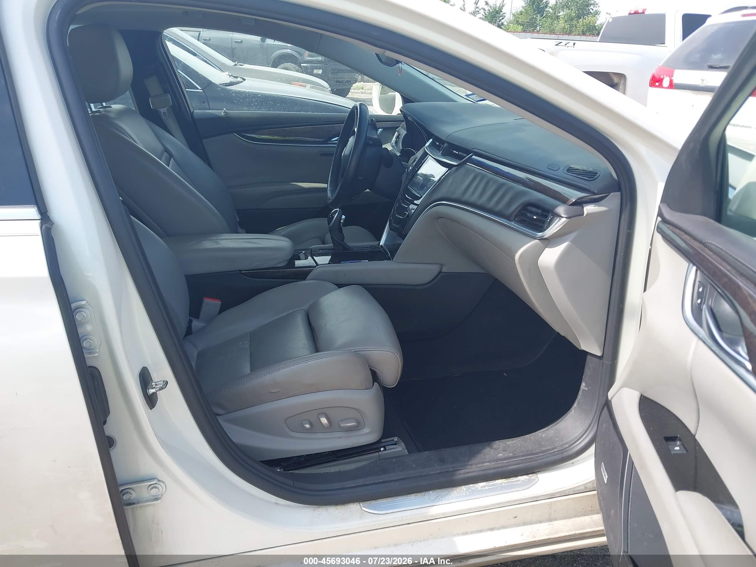 2013 Cadillac Xts Luxury Cream vin: 2G61R5S33D9176487