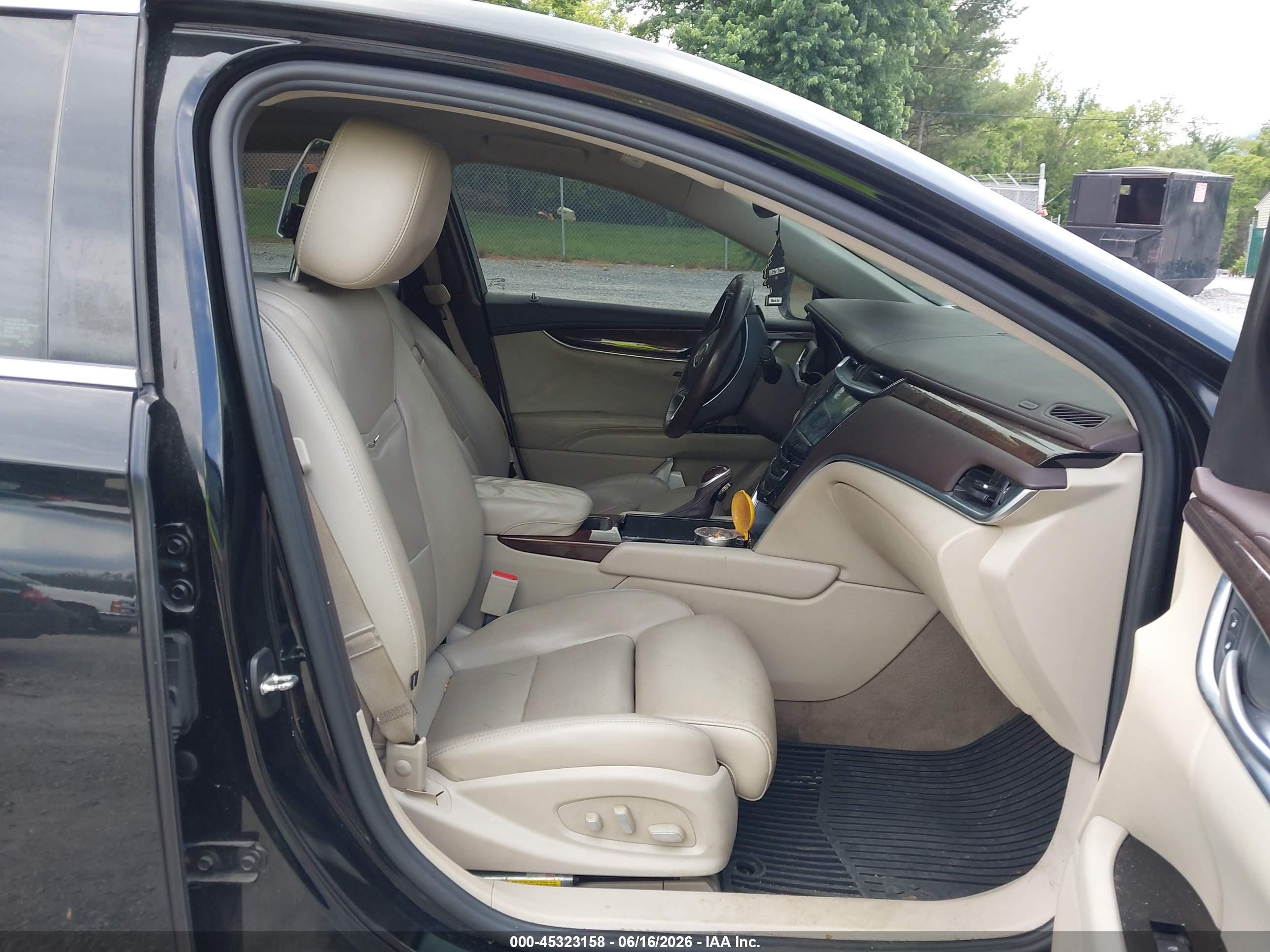 2013 Cadillac Xts Luxury Black vin: 2G61R5S33D9179874