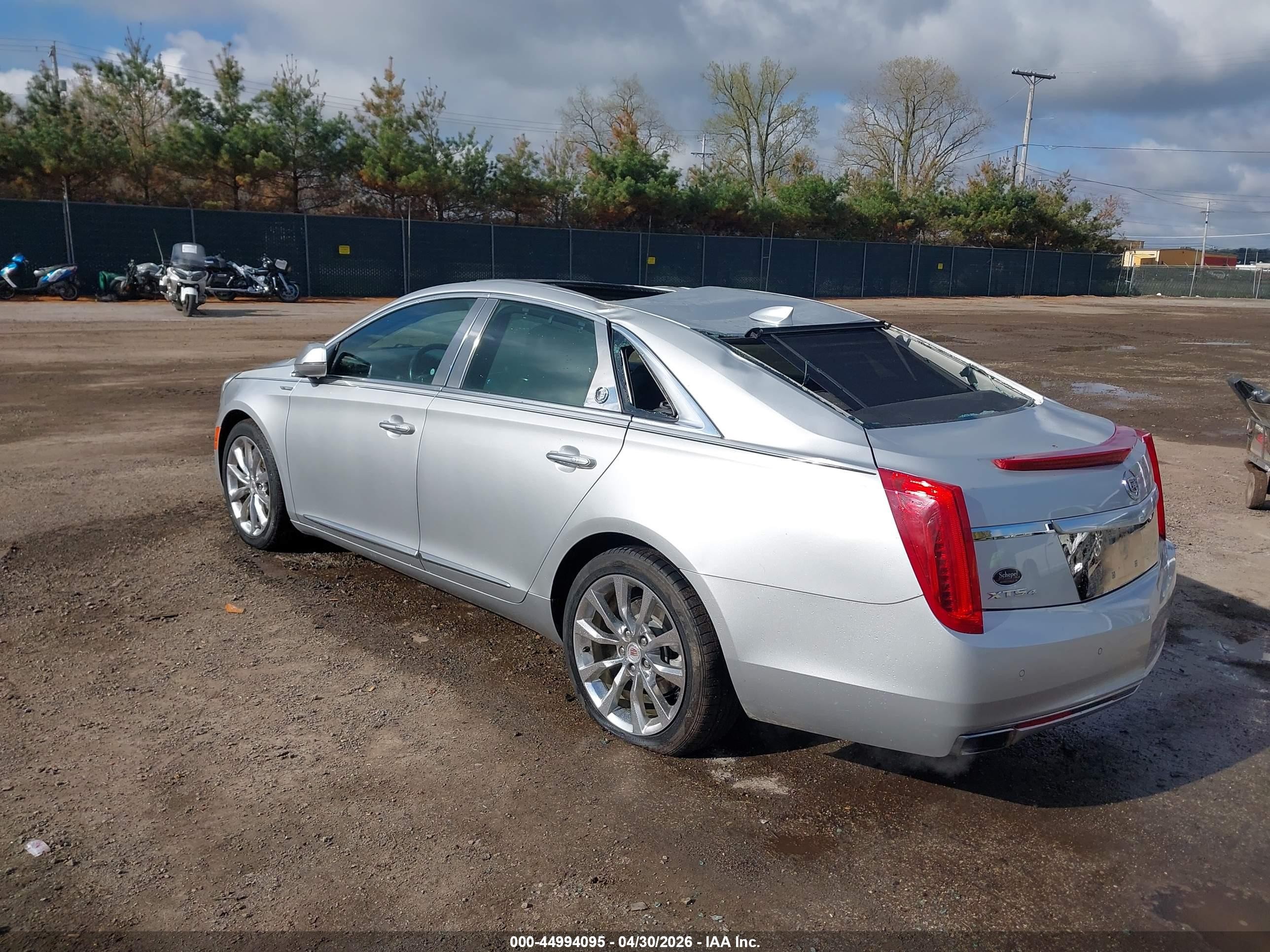 2015 Cadillac Xts Premium Silver vin: 2G61R5S33F9196256