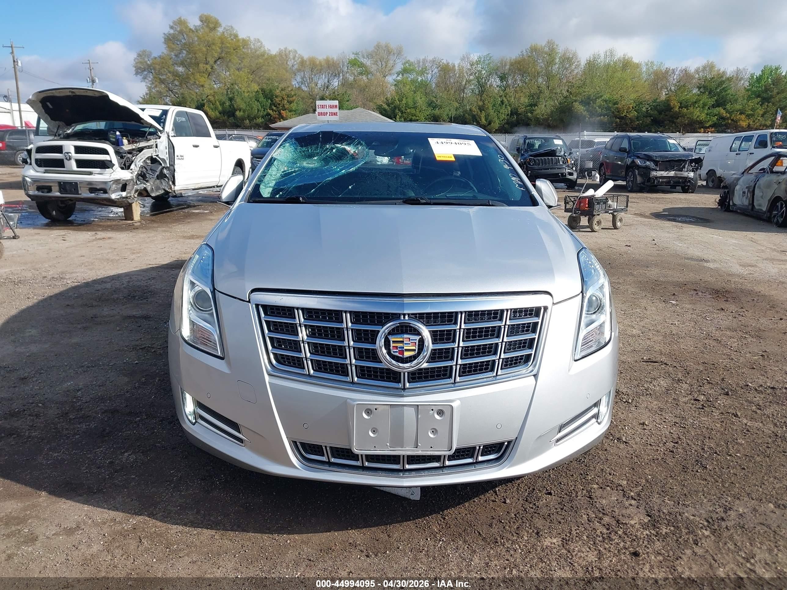 2015 Cadillac Xts Premium Silver vin: 2G61R5S33F9196256