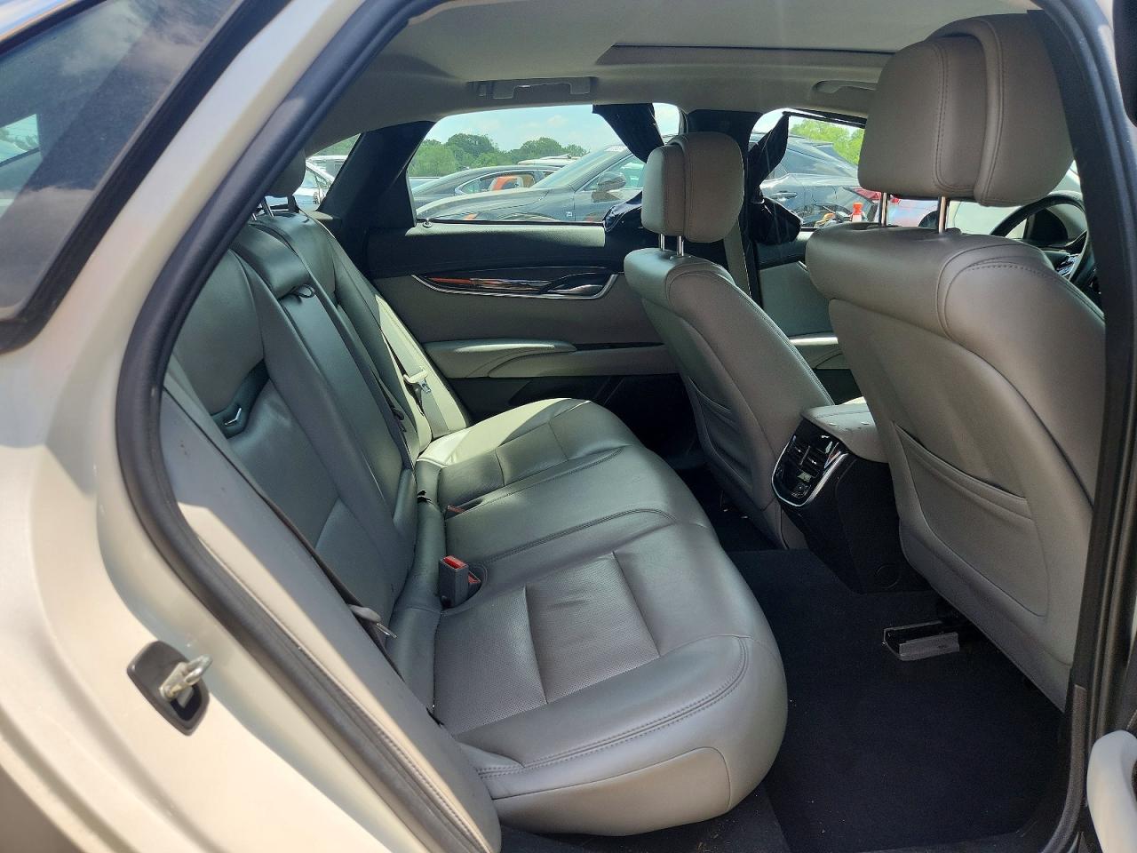 2013 Cadillac Xts Luxury Collection Cream vin: 2G61R5S35D9216939