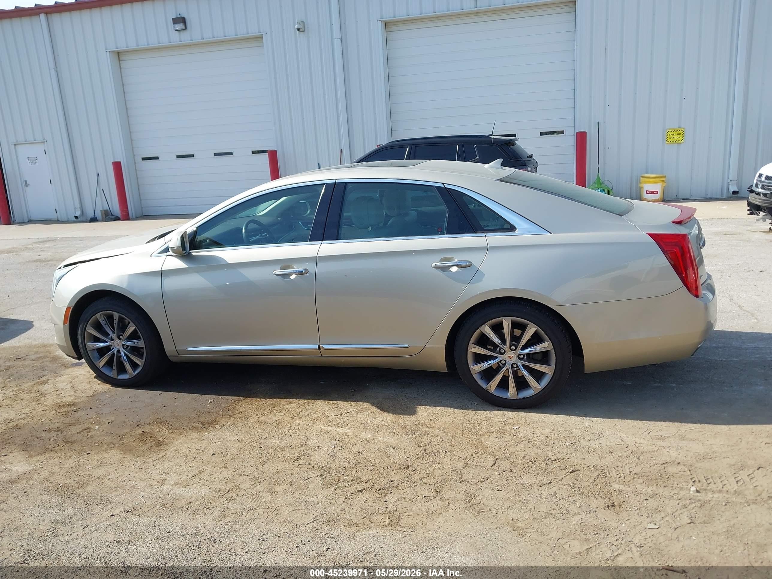 2013 Cadillac Xts Luxury Gold vin: 2G61R5S35D9240450