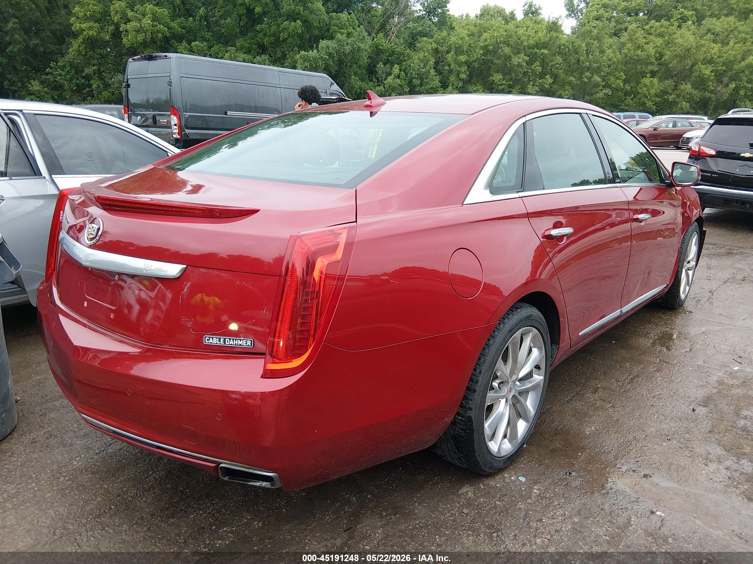 2013 Cadillac Xts Luxury Red vin: 2G61R5S37D9142956