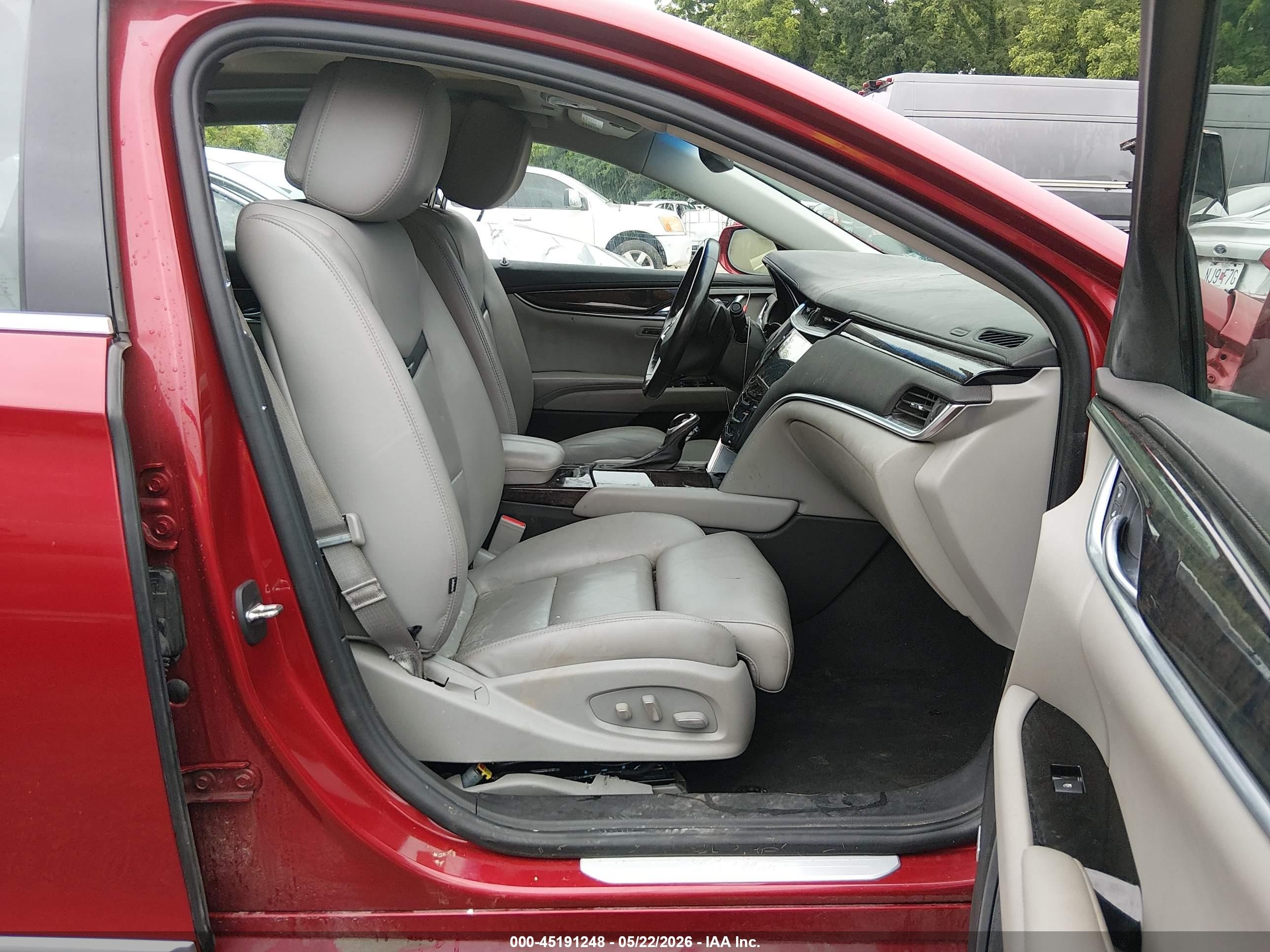 2013 Cadillac Xts Luxury Red vin: 2G61R5S37D9142956