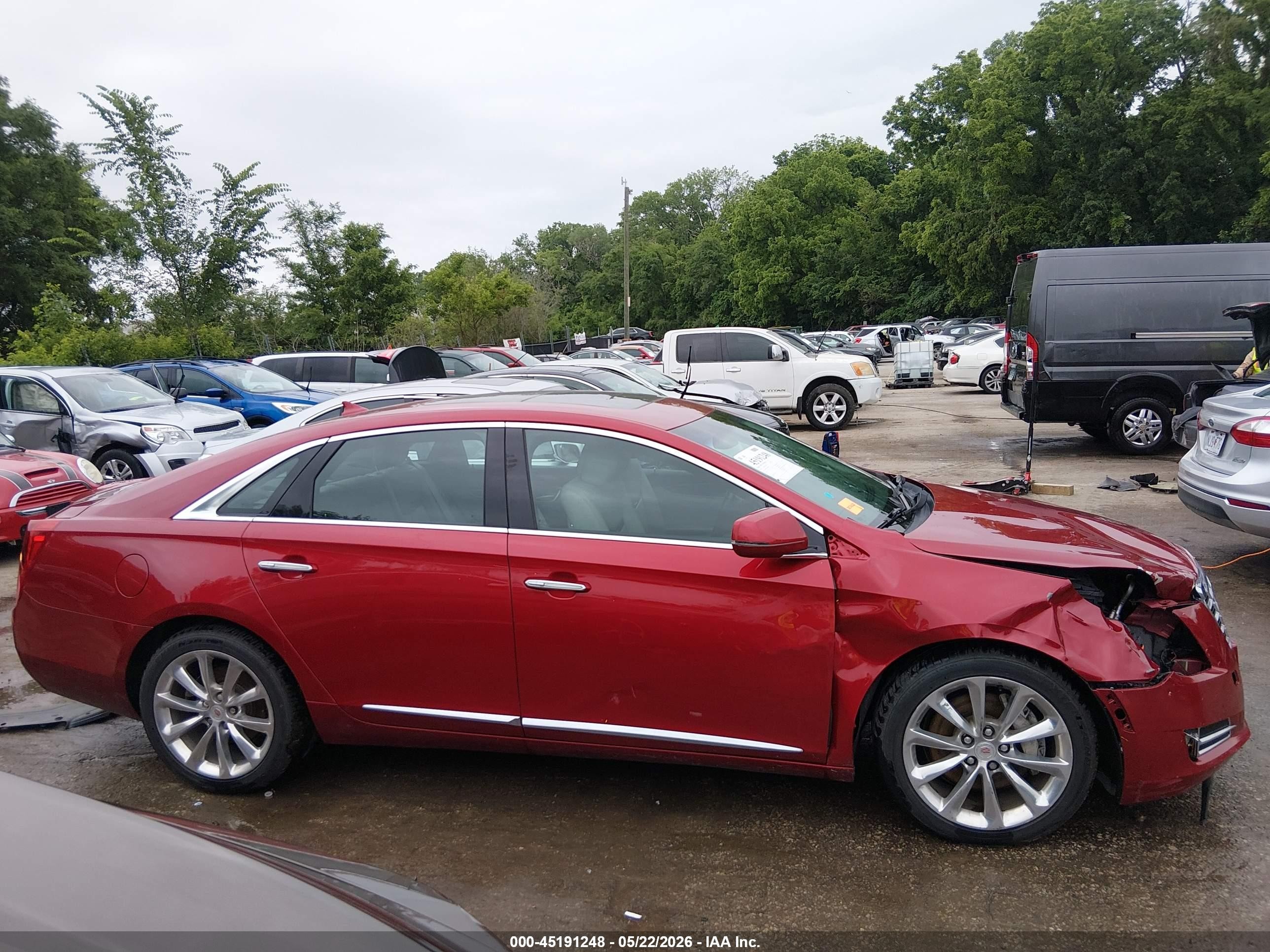 2013 Cadillac Xts Luxury Red vin: 2G61R5S37D9142956