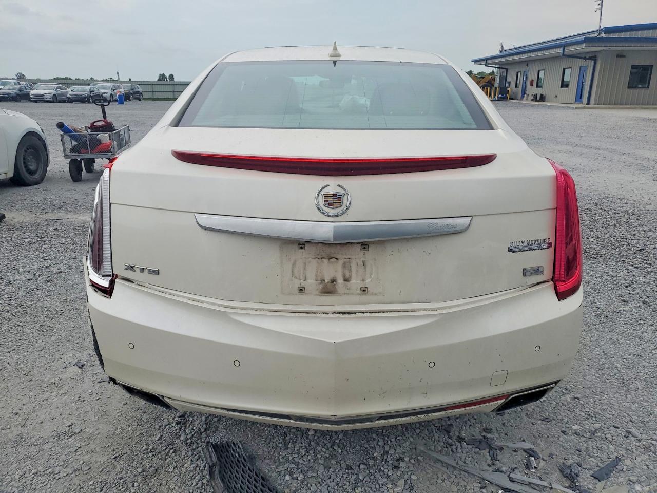 2014 Cadillac Xts Platinum Cream vin: 2G61S5S35E9245265