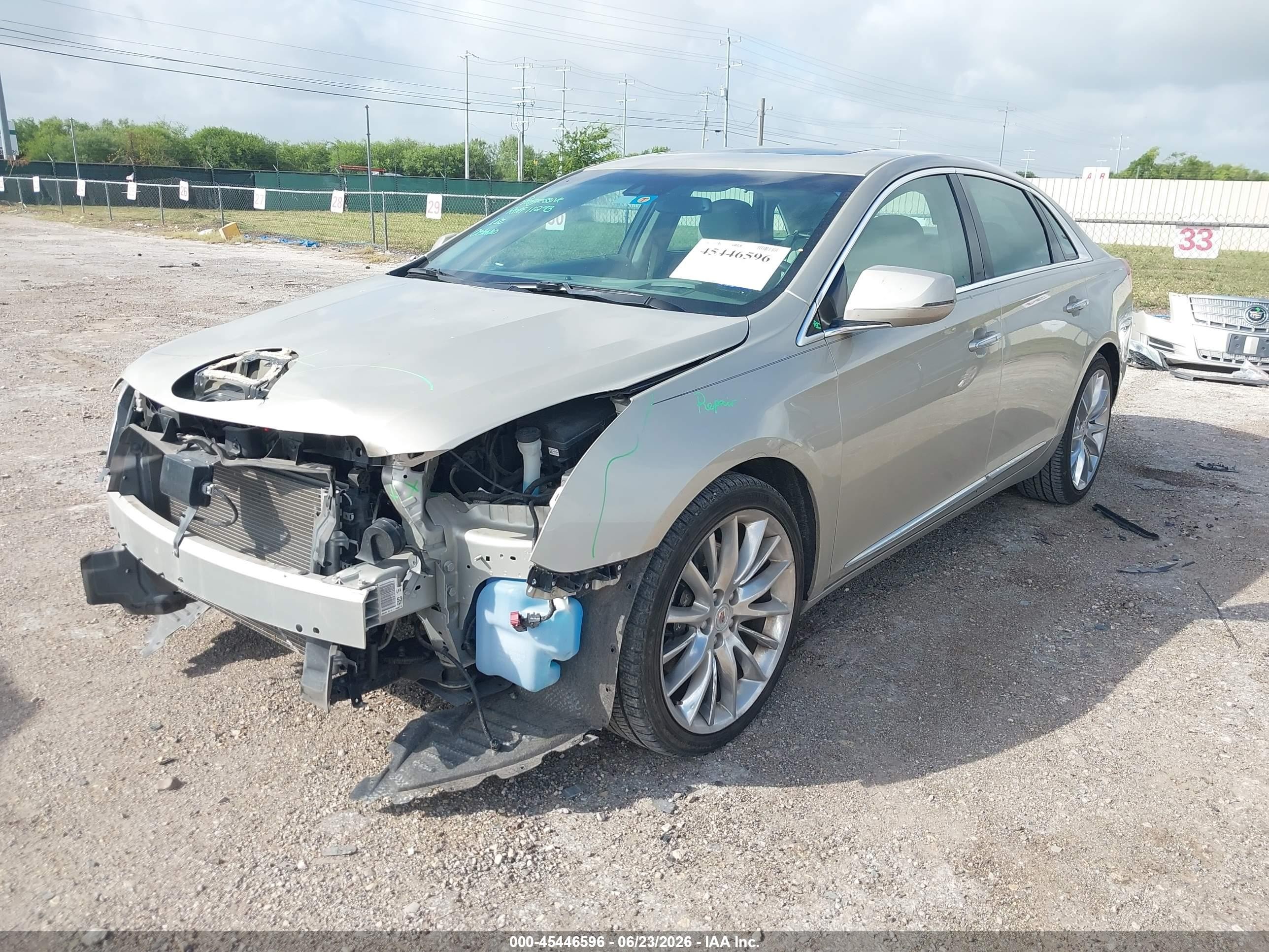 2014 Cadillac Xts Platinum Gold vin: 2G61S5S37E9313288