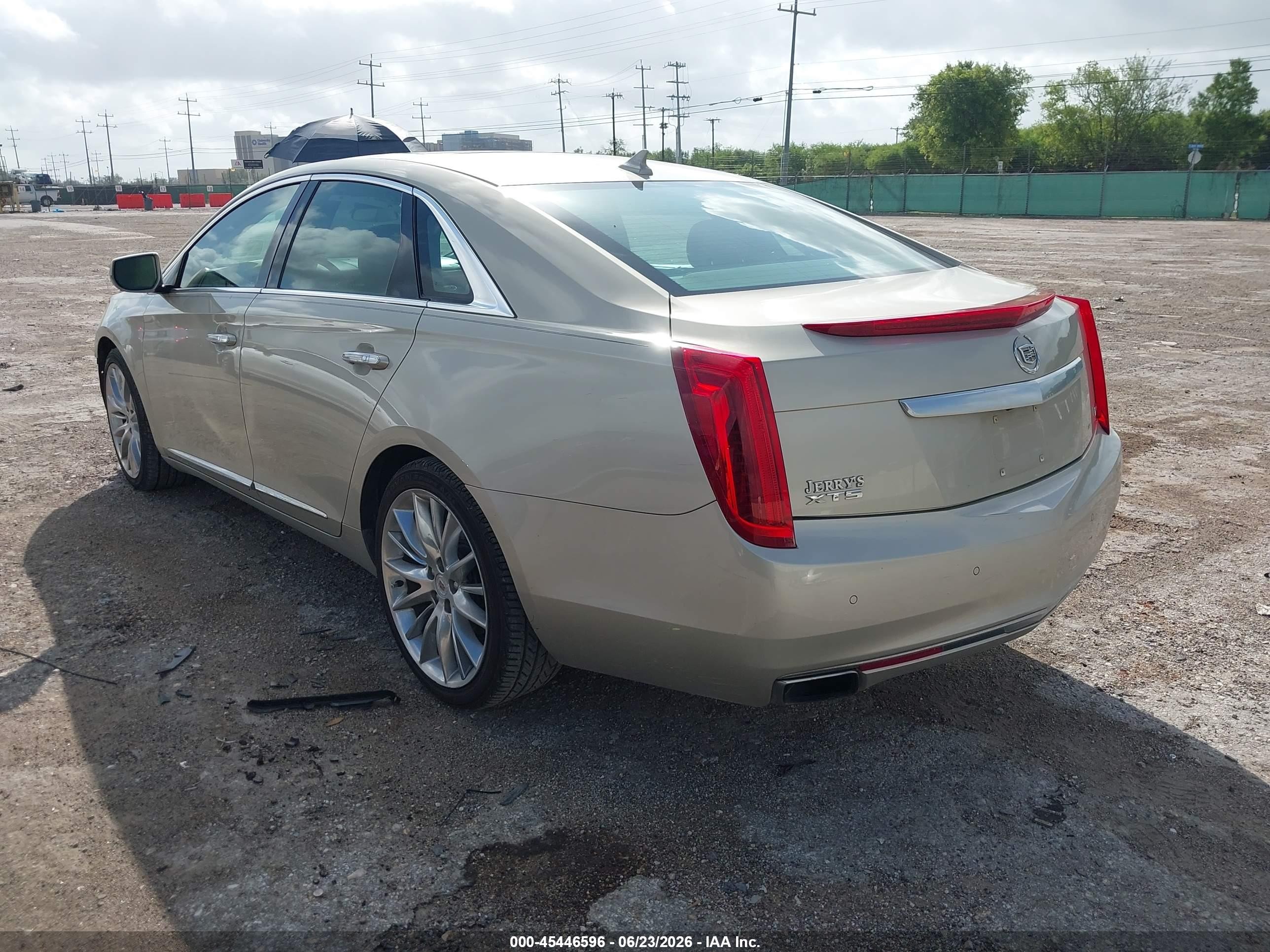 2014 Cadillac Xts Platinum Gold vin: 2G61S5S37E9313288