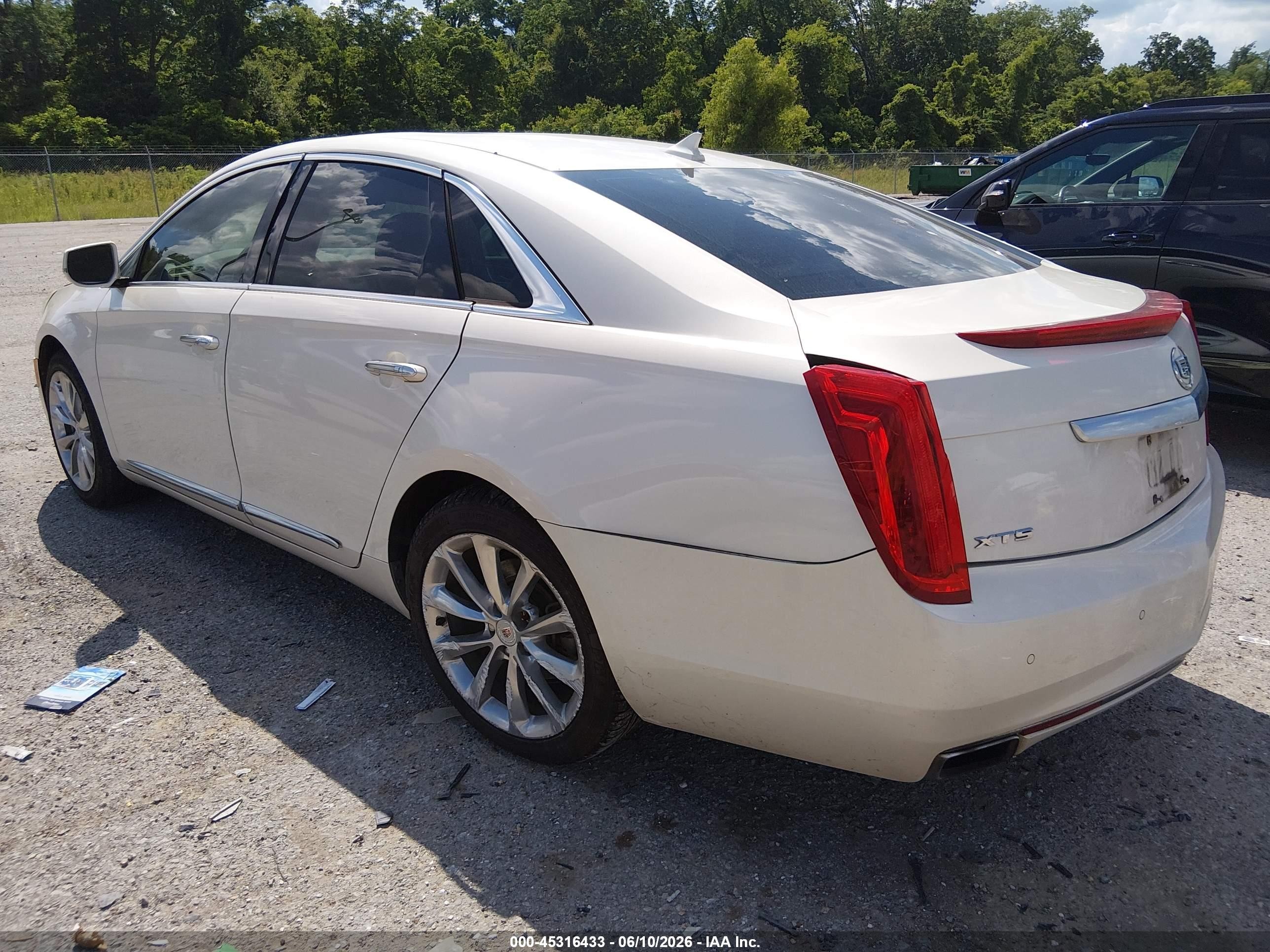 2013 Cadillac Xts Premium Cream vin: 2G61S5S38D9100929