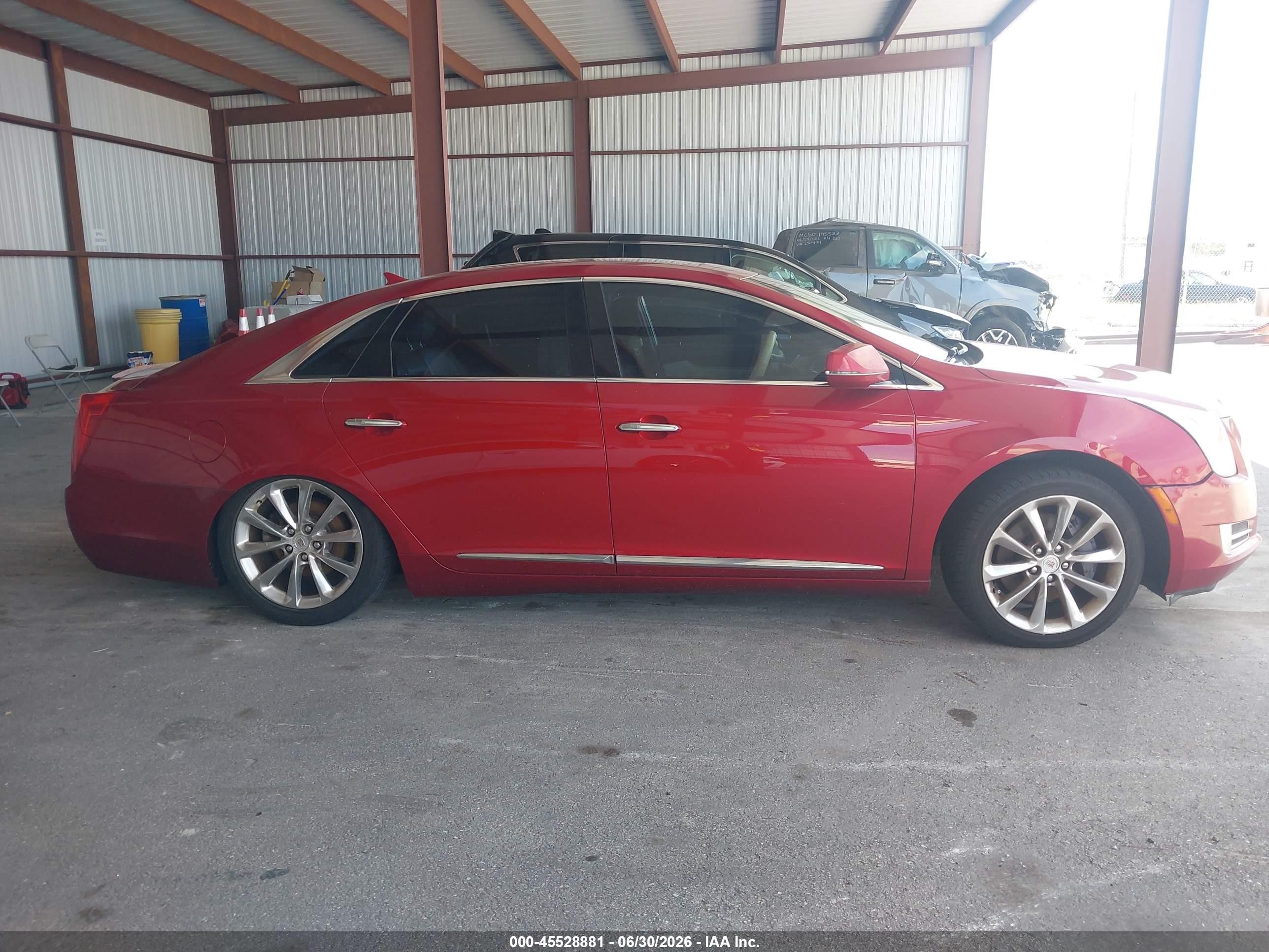 2013 Cadillac Xts Premium Red vin: 2G61S5S38D9117116